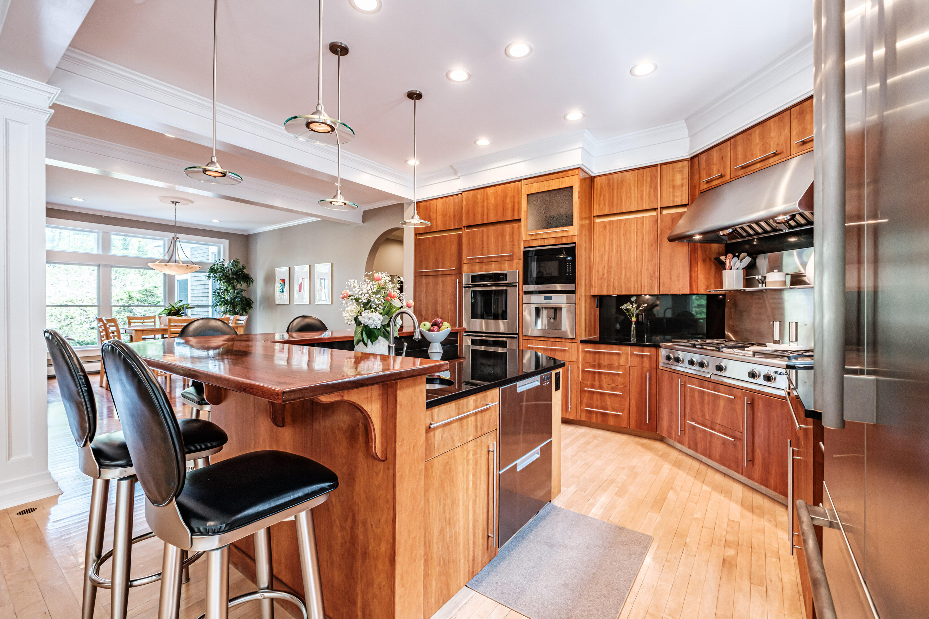11 Silver Brook Circle