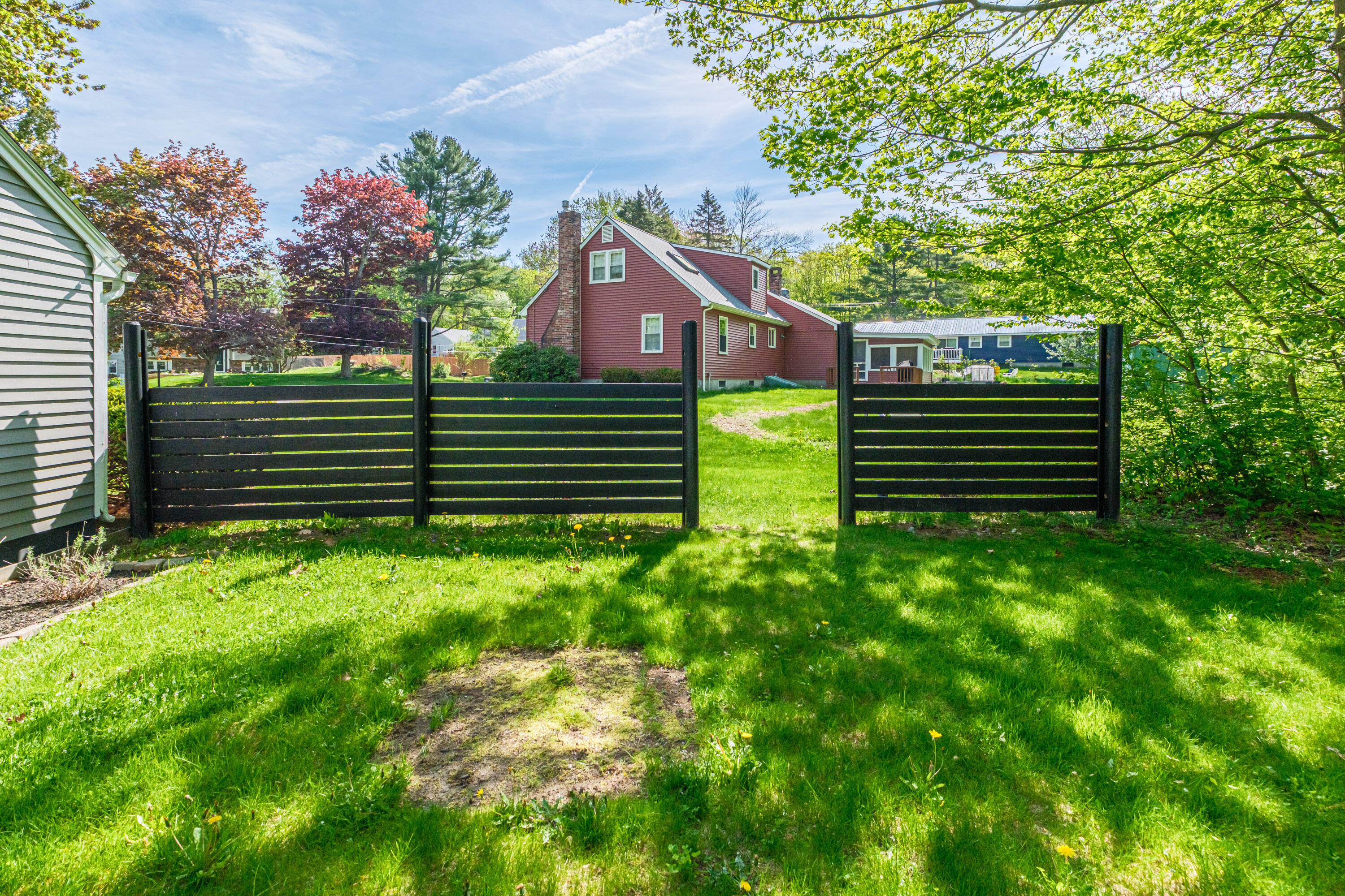 6 Plymouth Drive