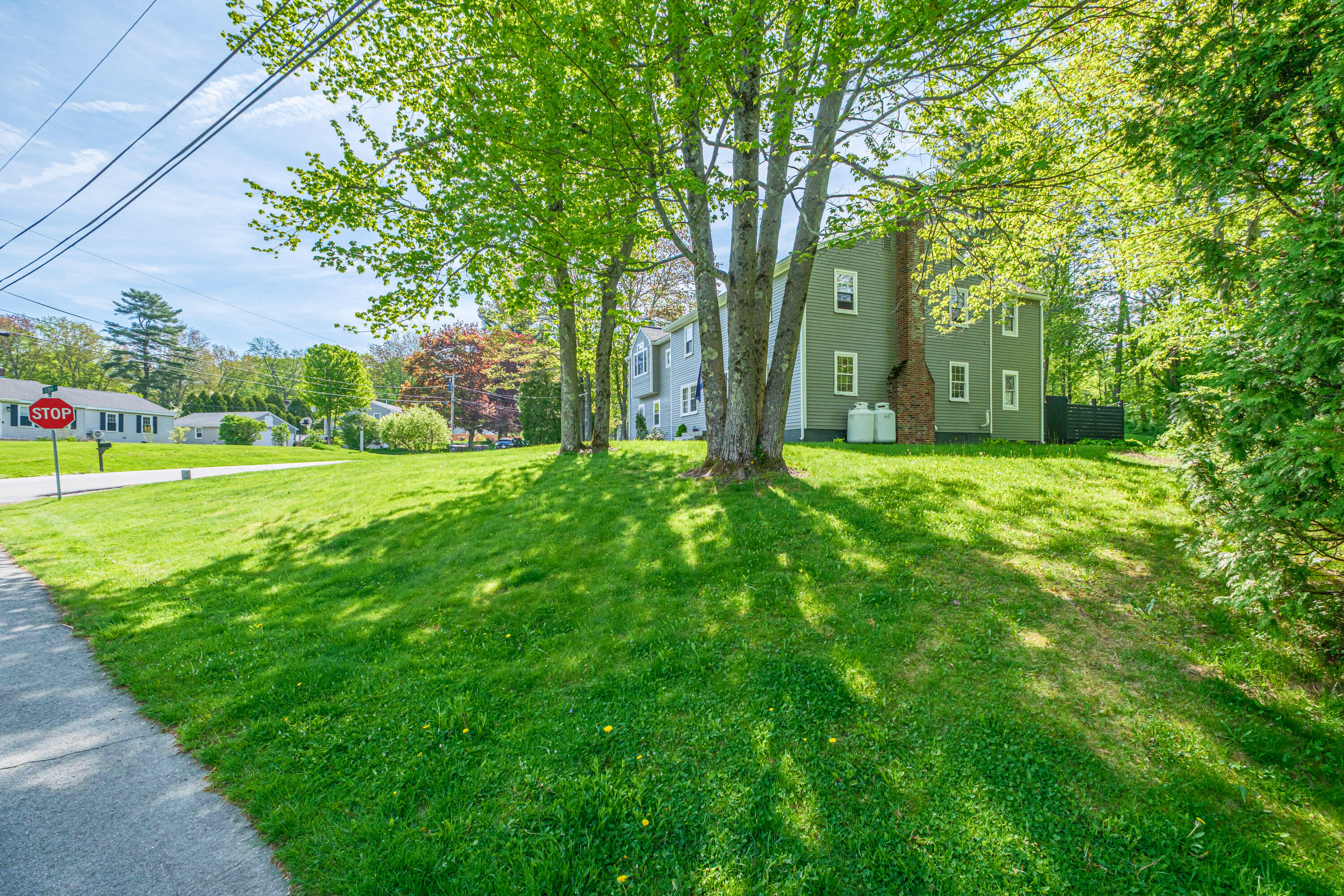 6 Plymouth Drive