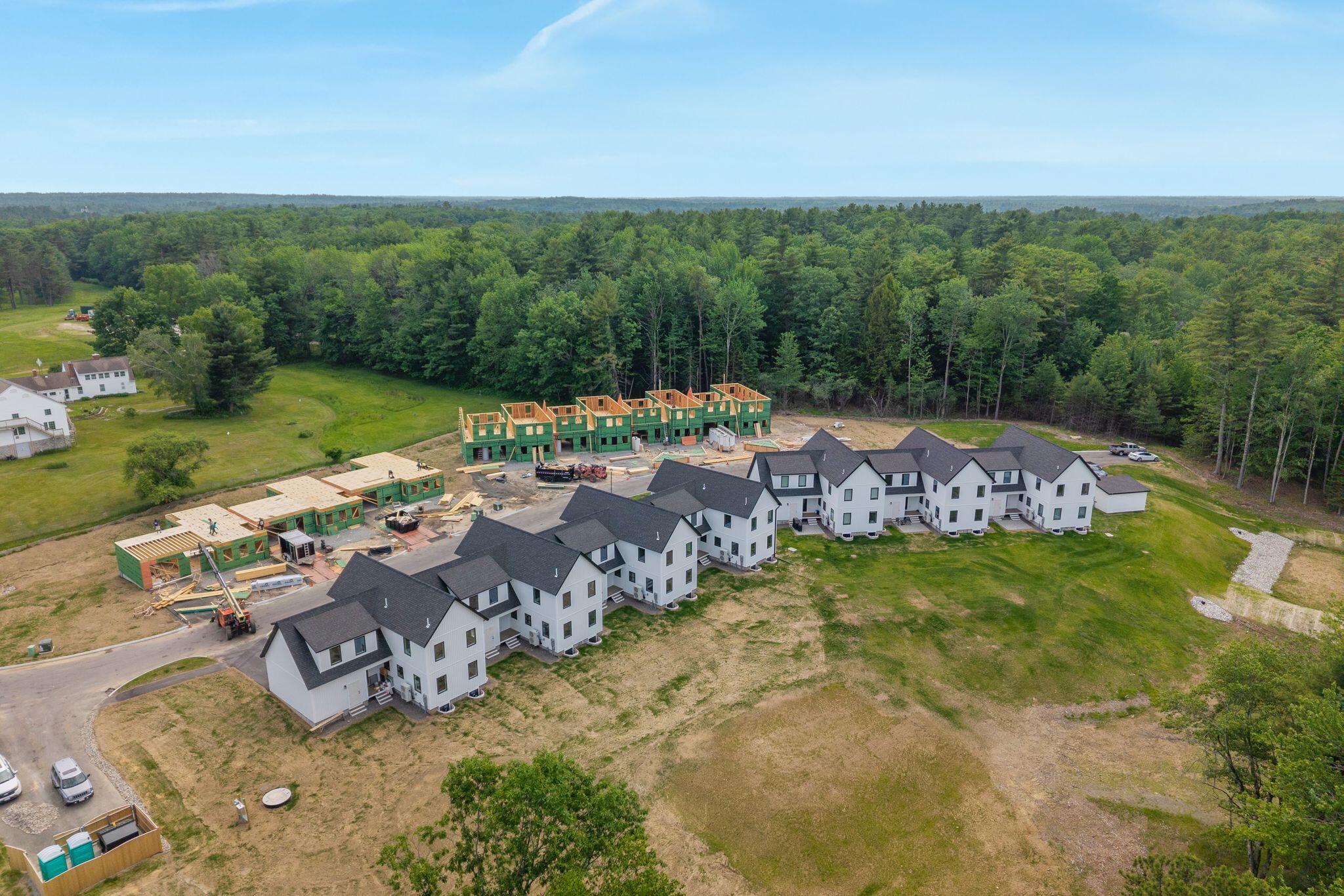 32 Fairway Commons Drive 11