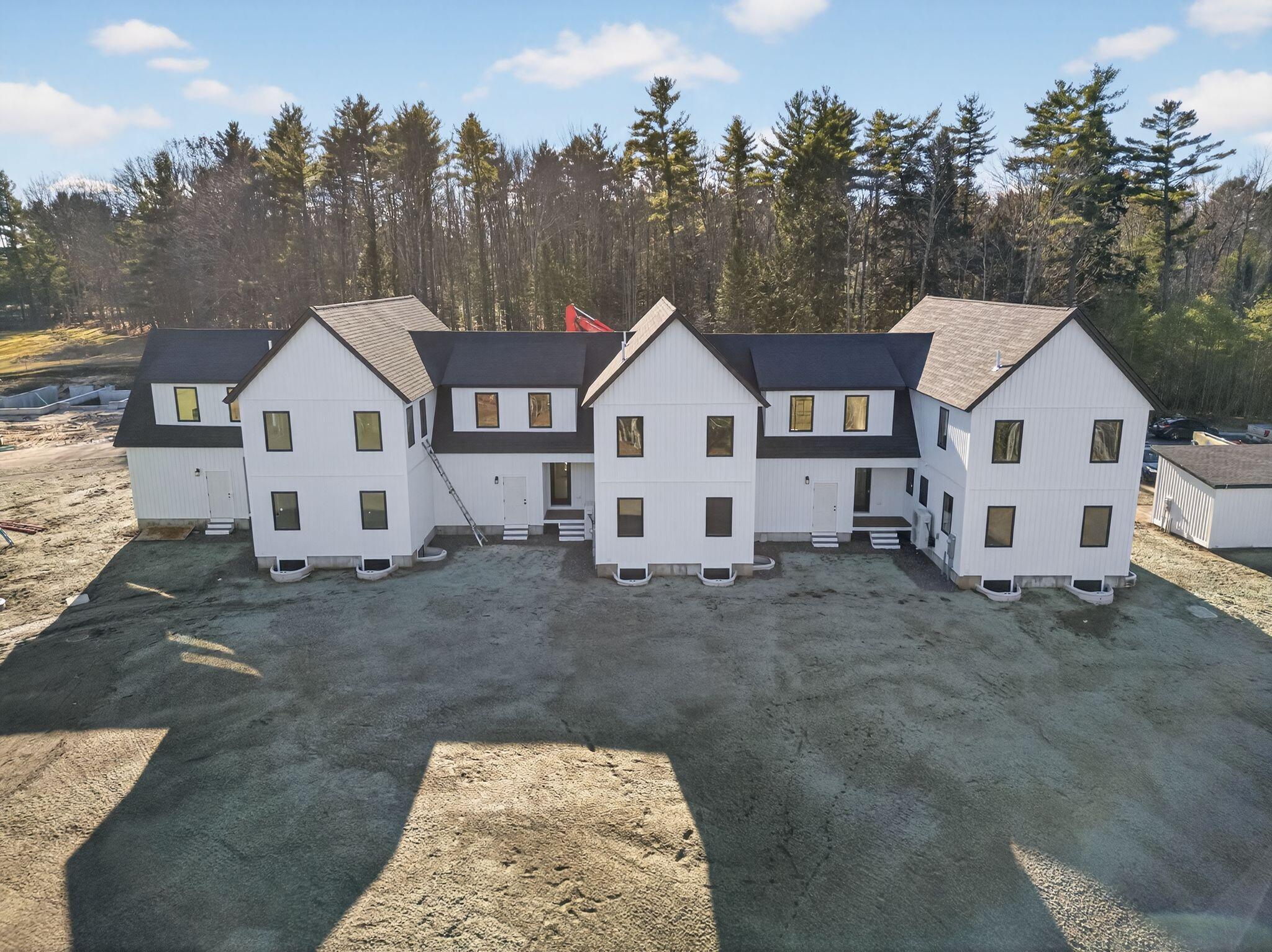 32 Fairway Commons Drive 11