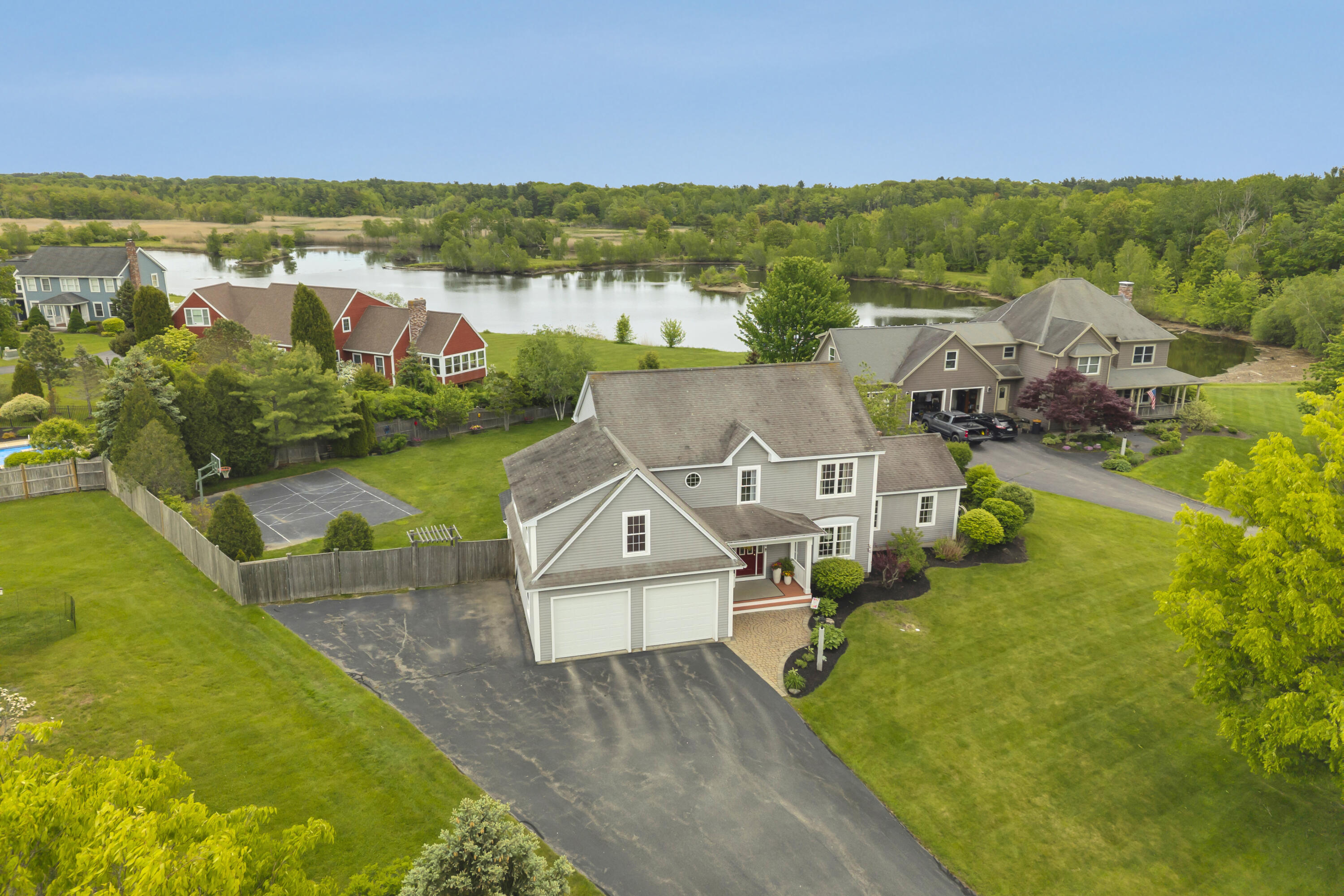 12 Grandview
