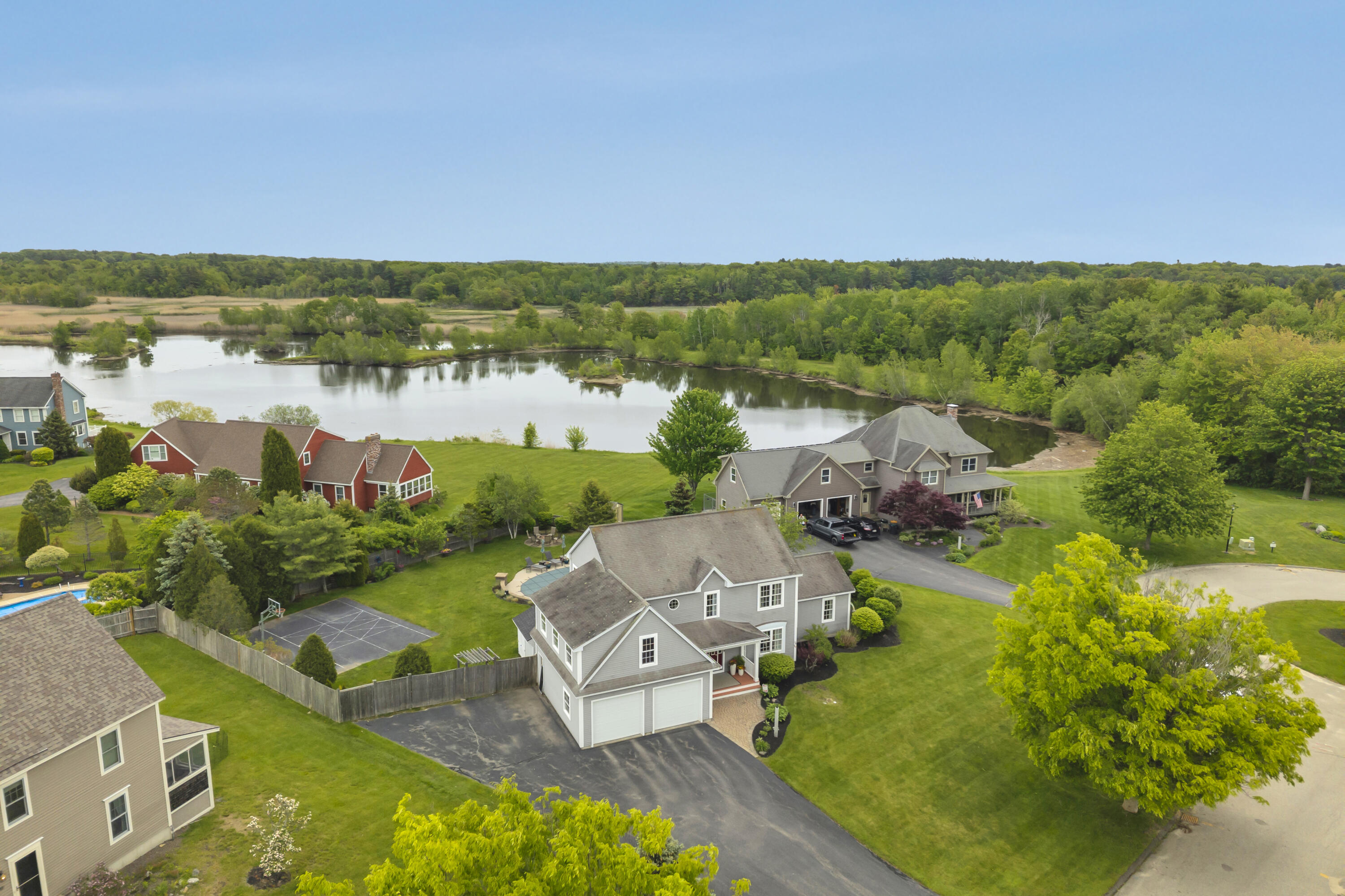 12 Grandview