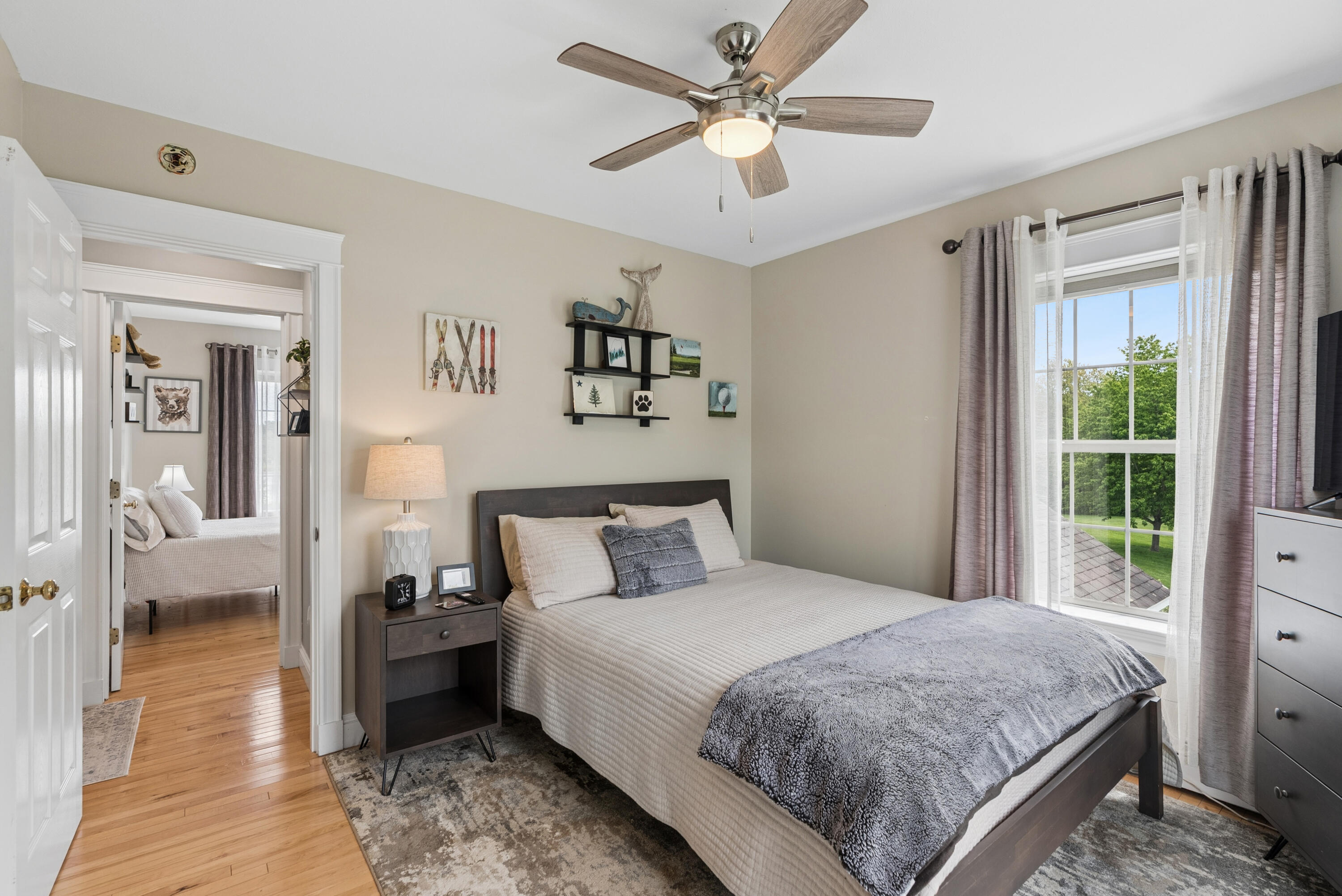12 Grandview
