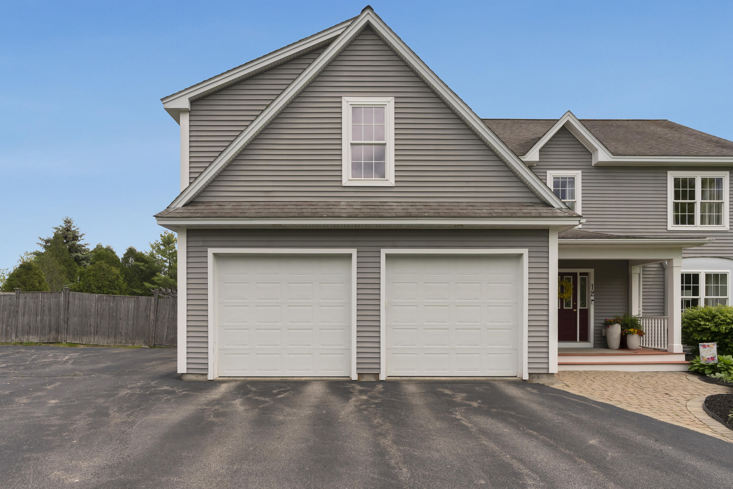 12 Grandview