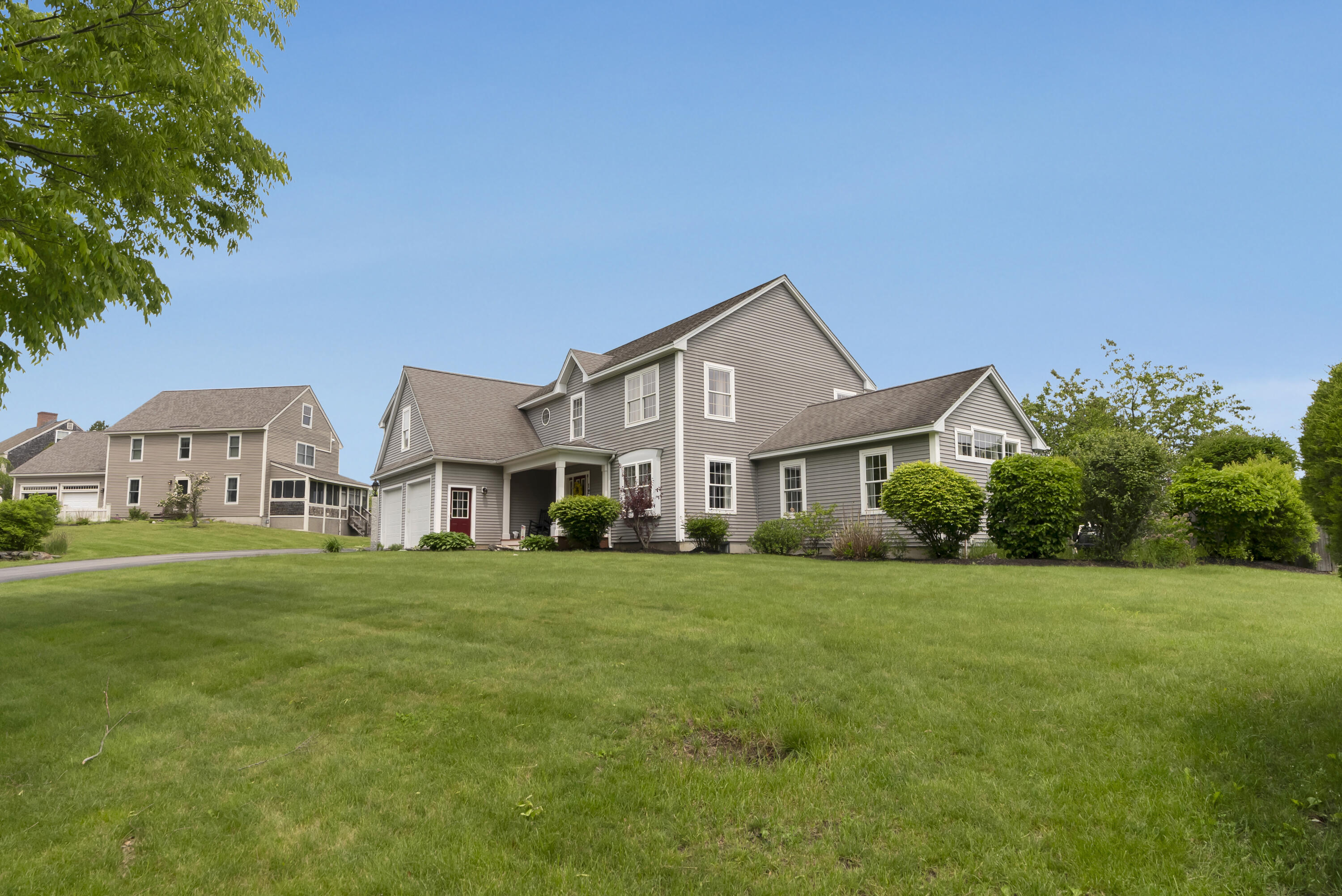 12 Grandview