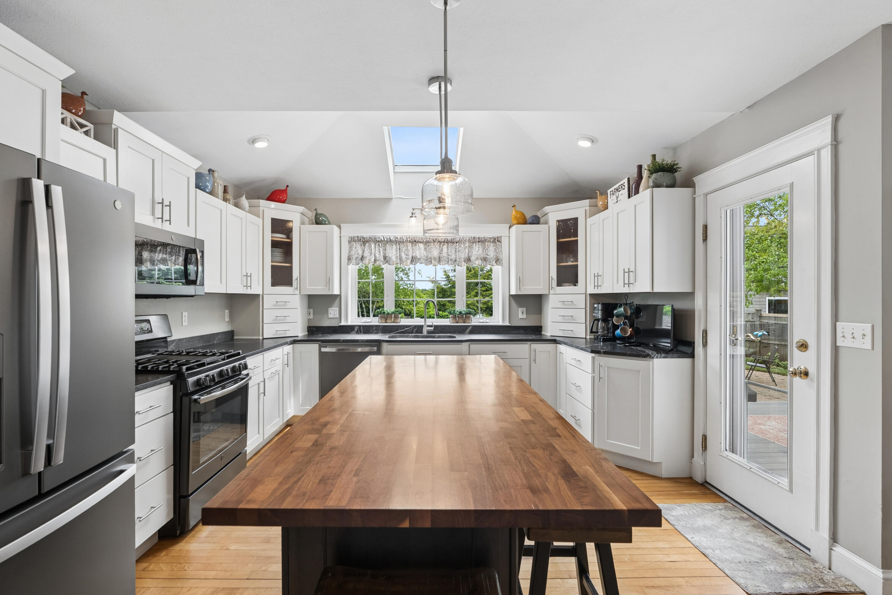 12 Grandview