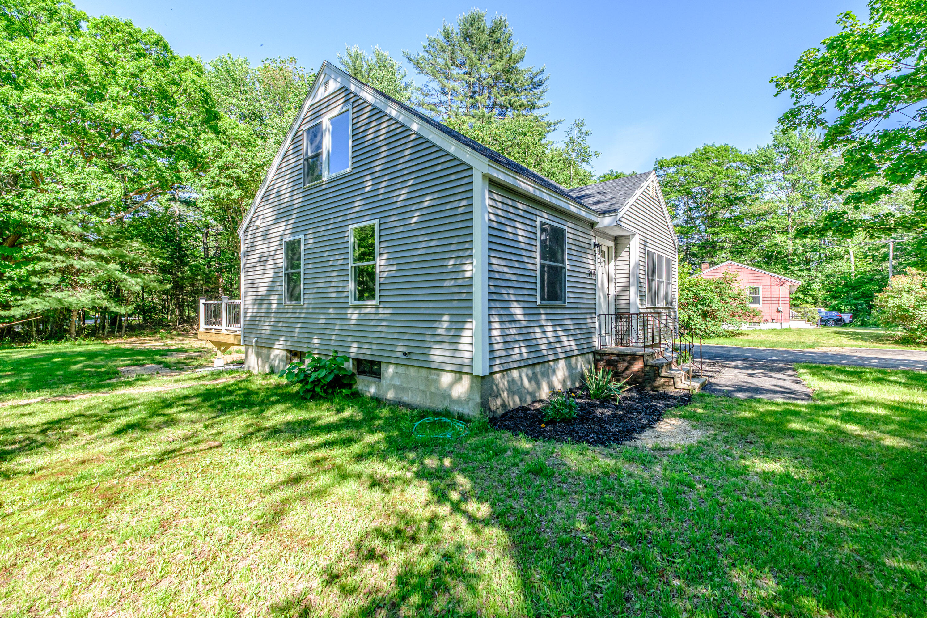 219 Broadturn Road