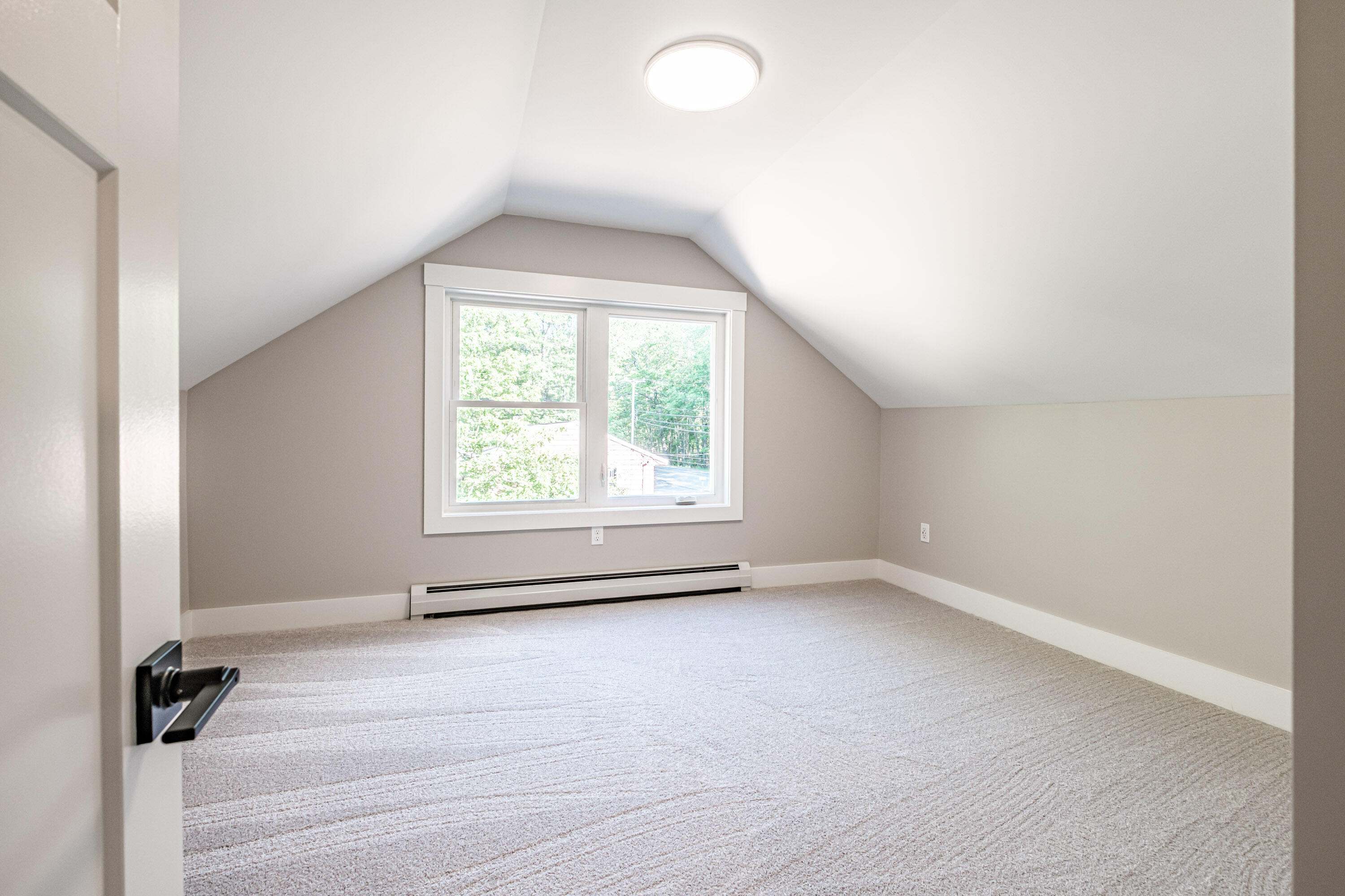 219 Broadturn Road