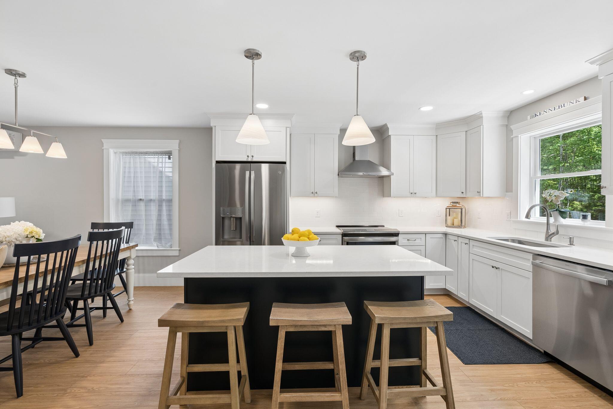12 Creekside Court 11
