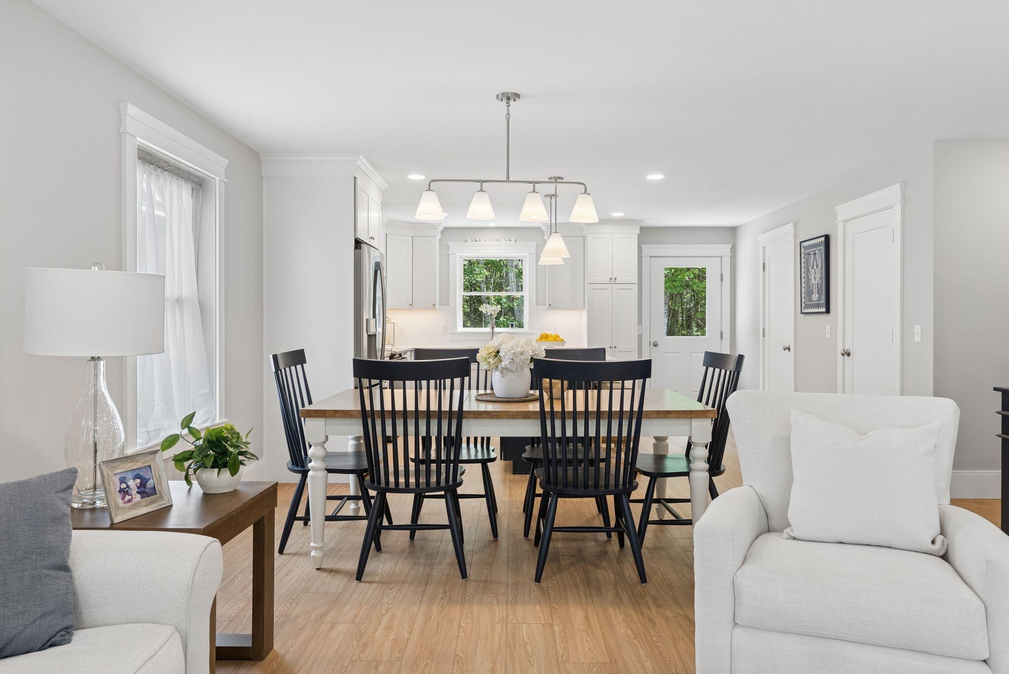 12 Creekside Court 11