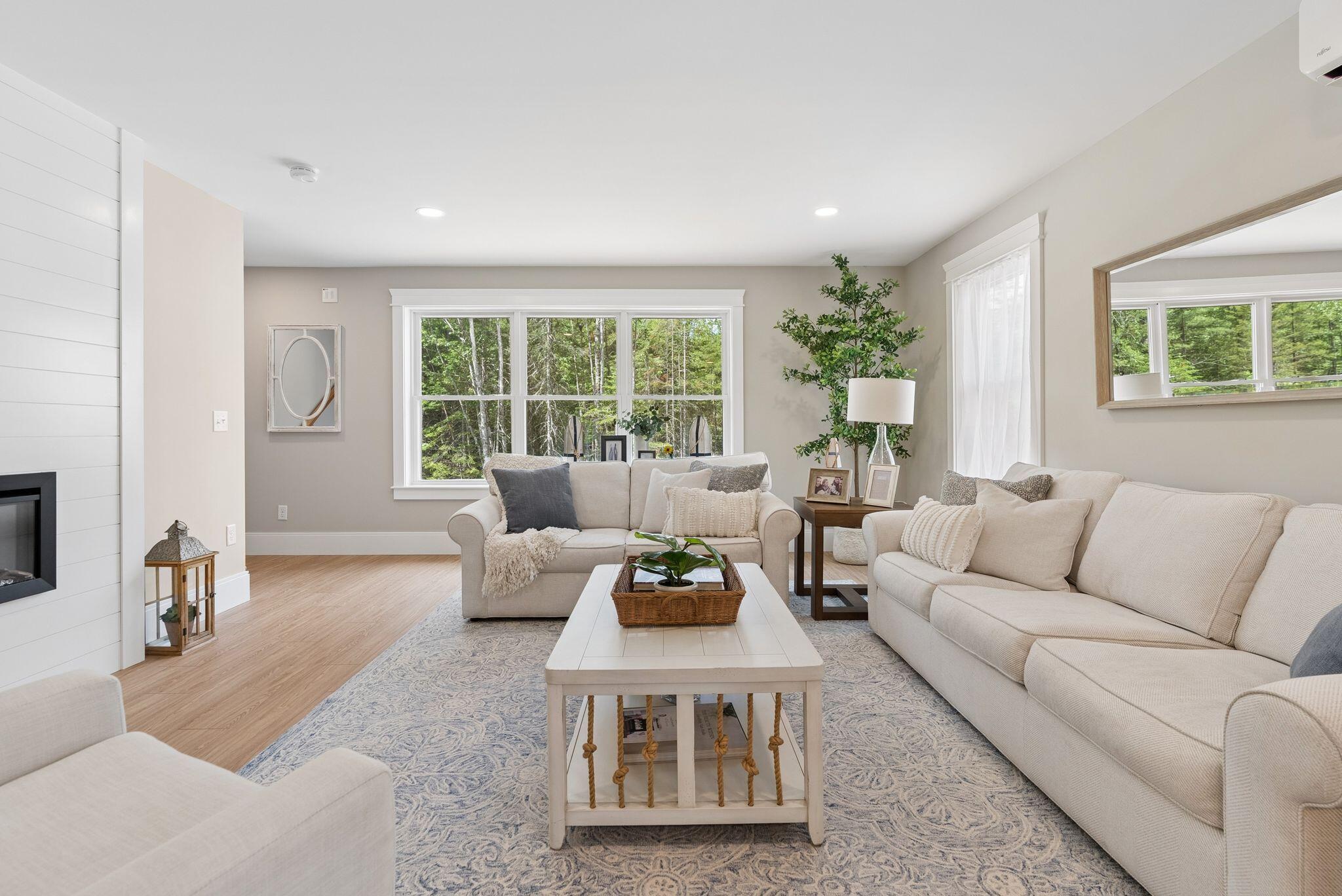 12 Creekside Court 11