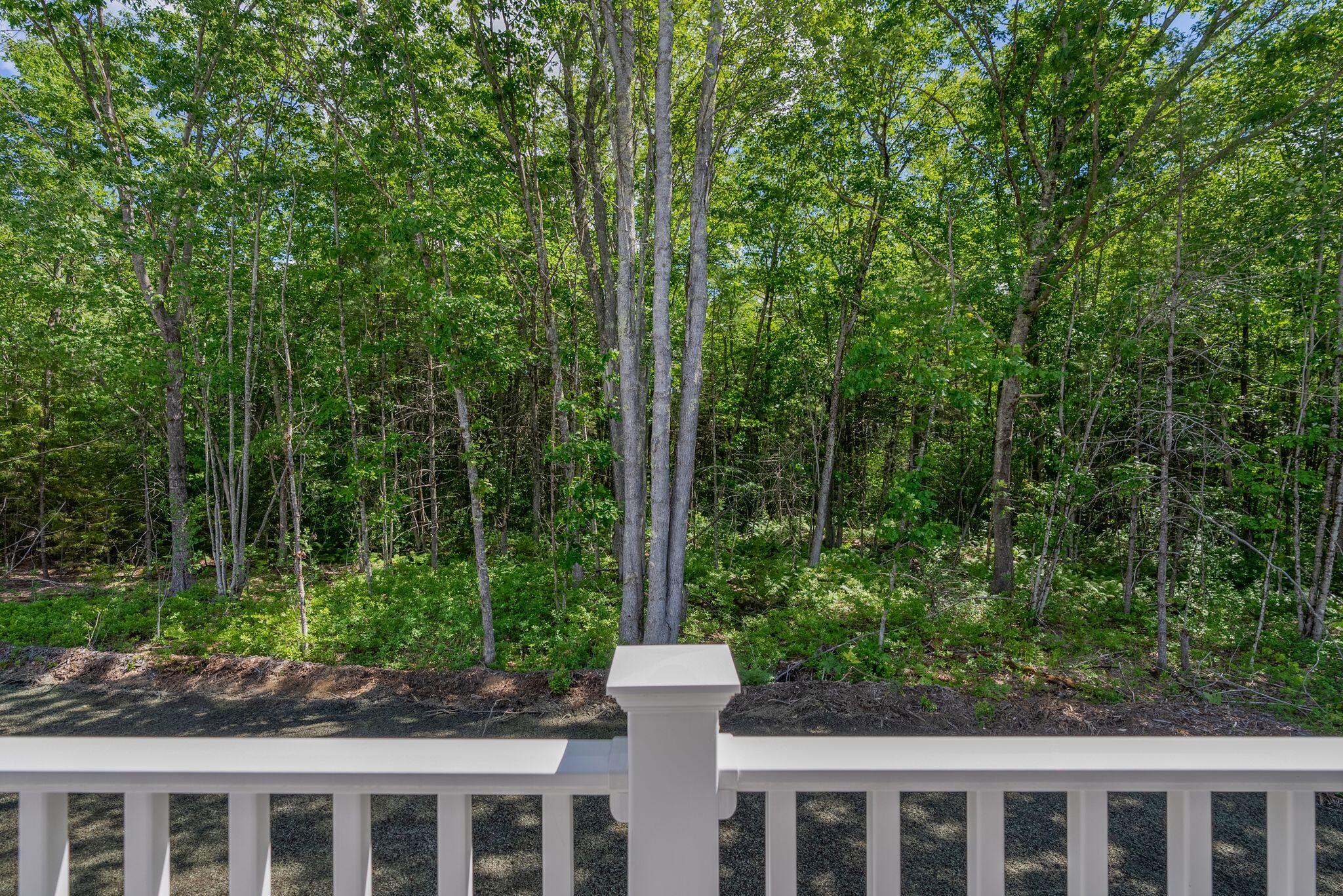 12 Creekside Court 11