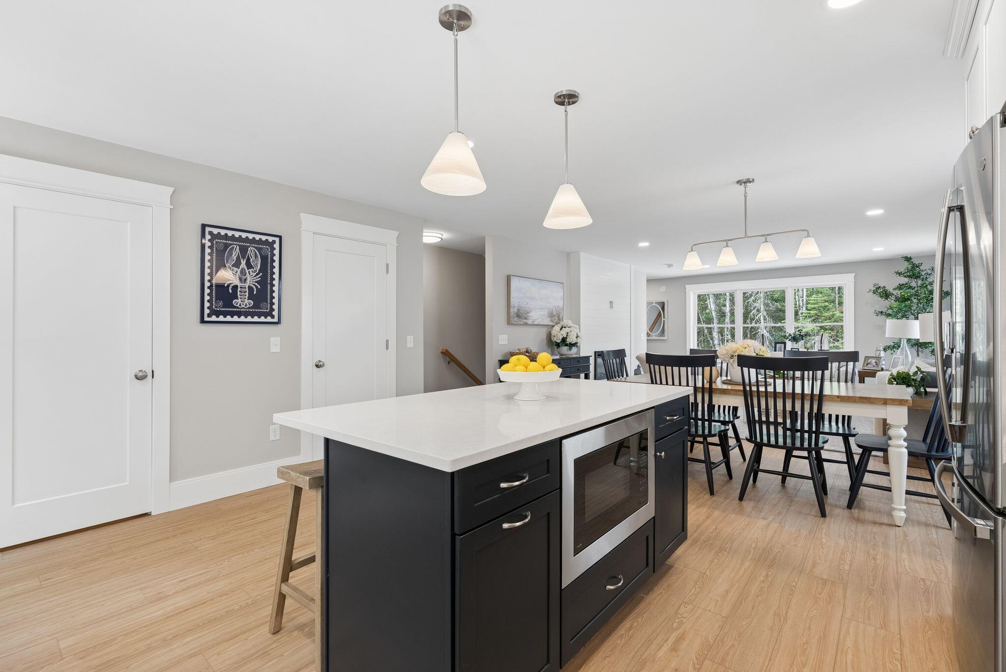 12 Creekside Court 11