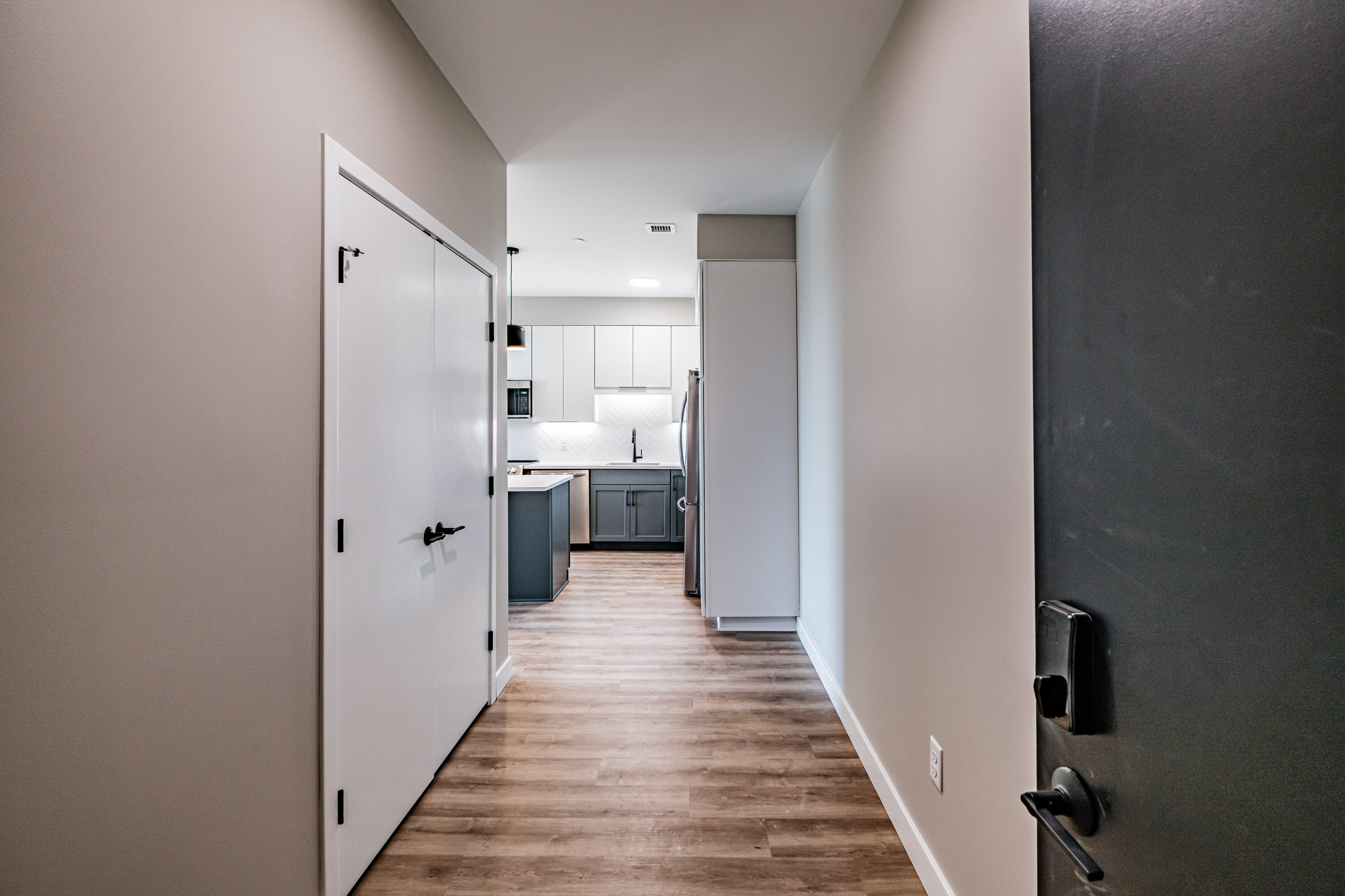 1 Cross Street 220
