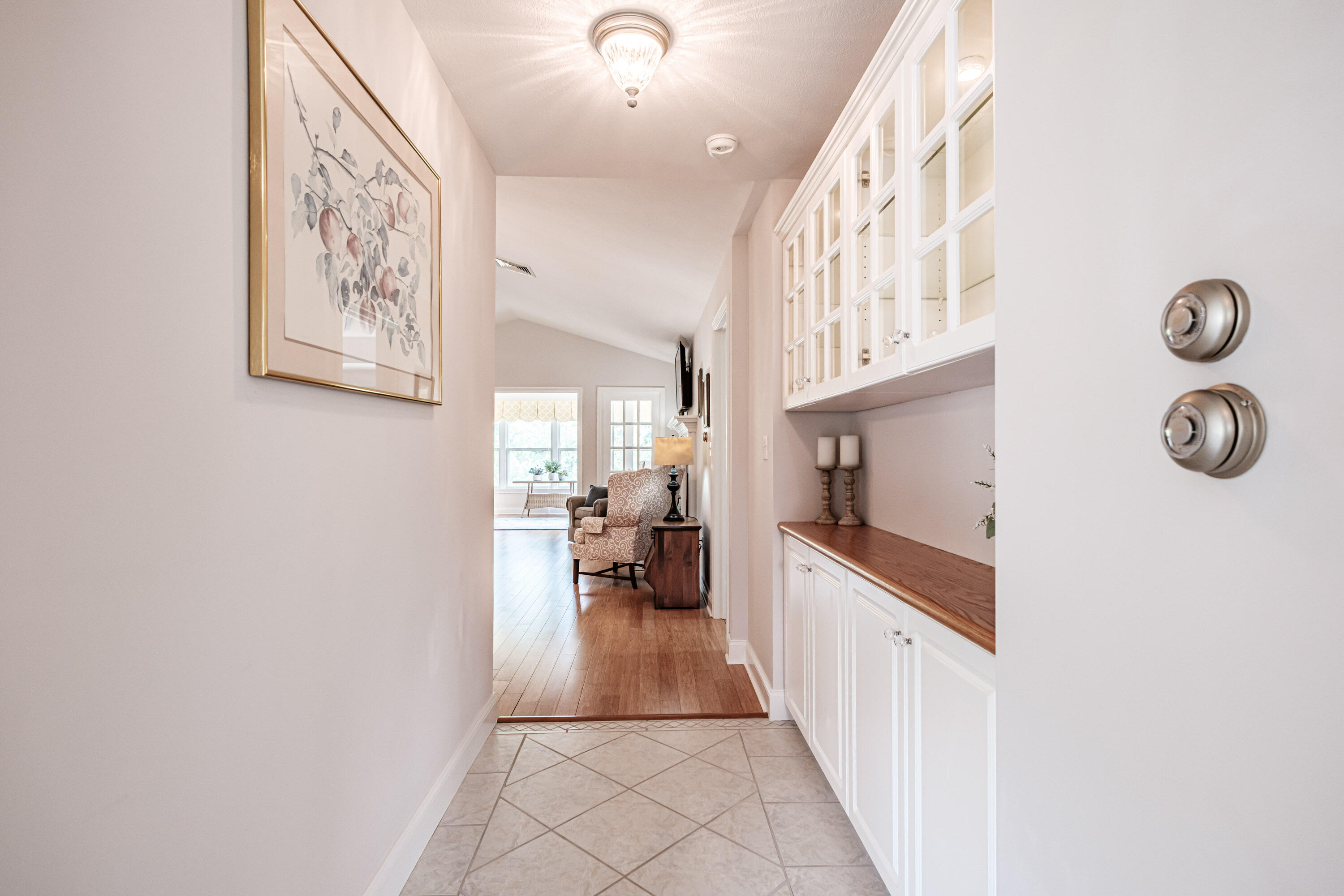 102 Fountain Way 102