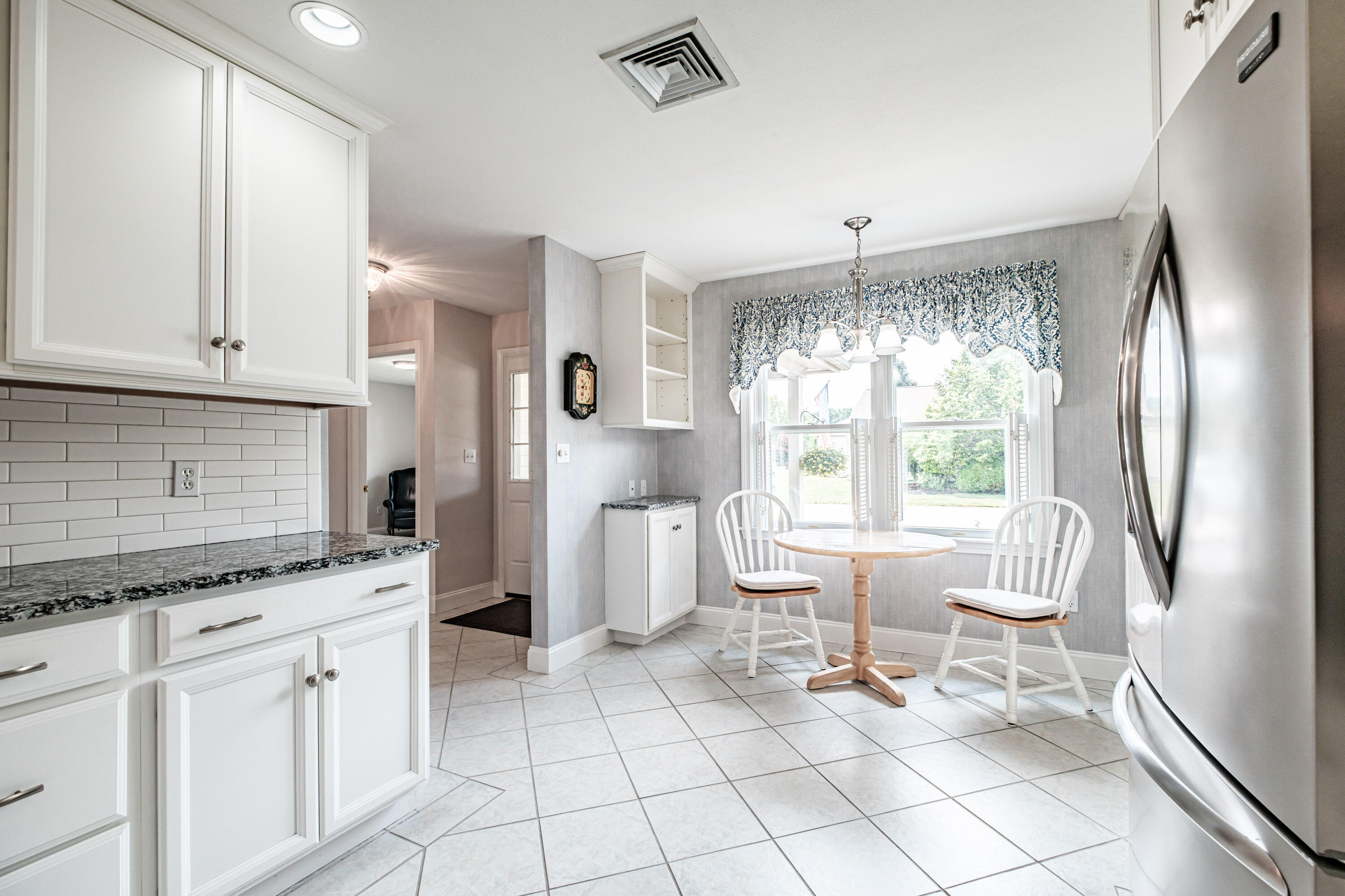 102 Fountain Way 102
