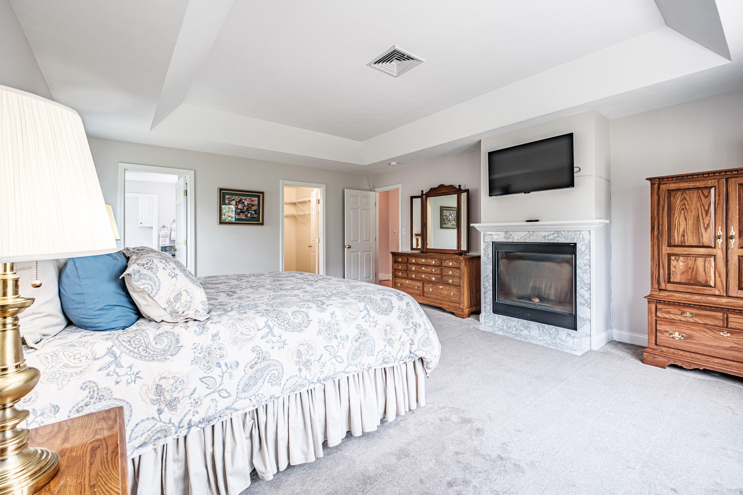 102 Fountain Way 102