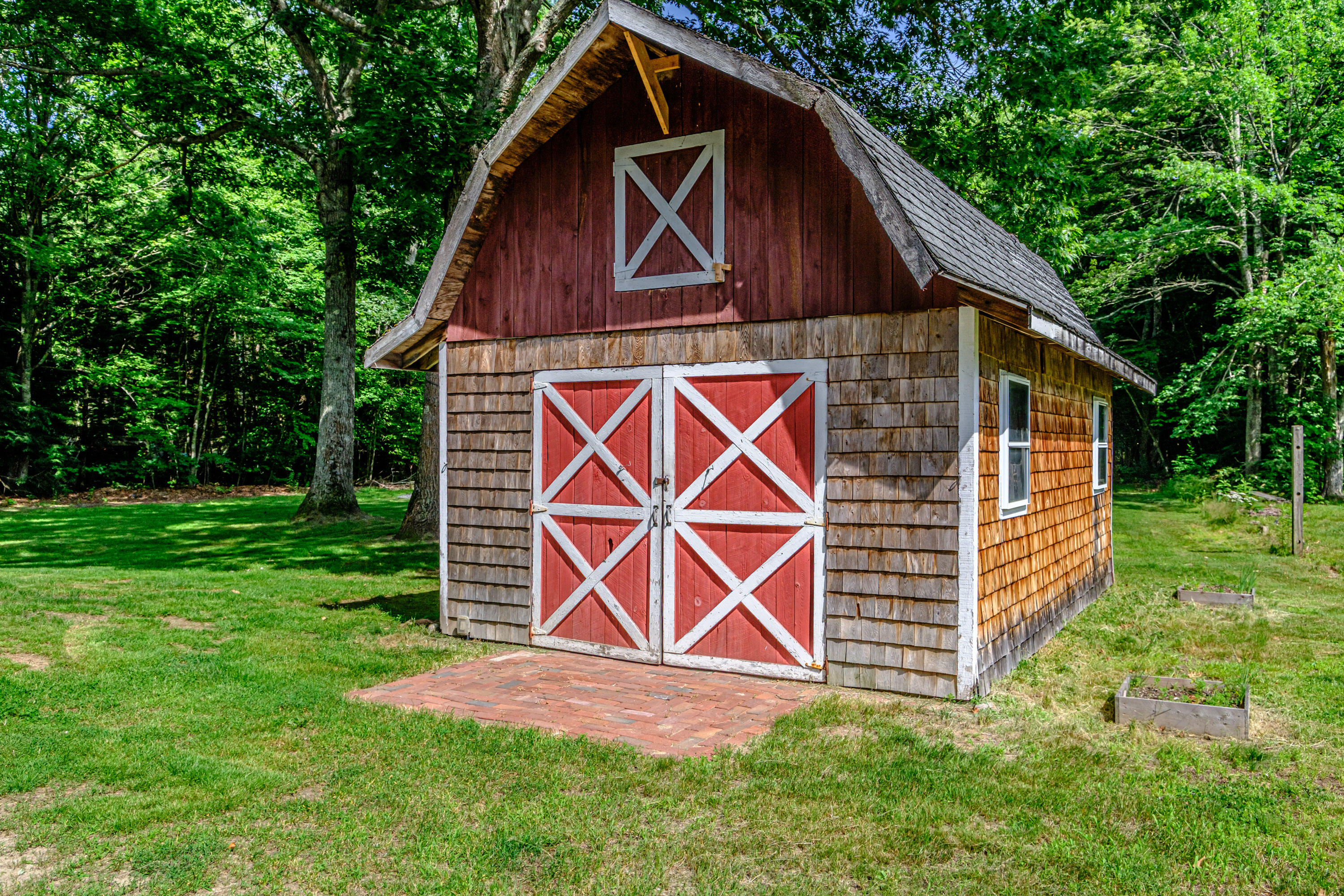 262 Holmes Road