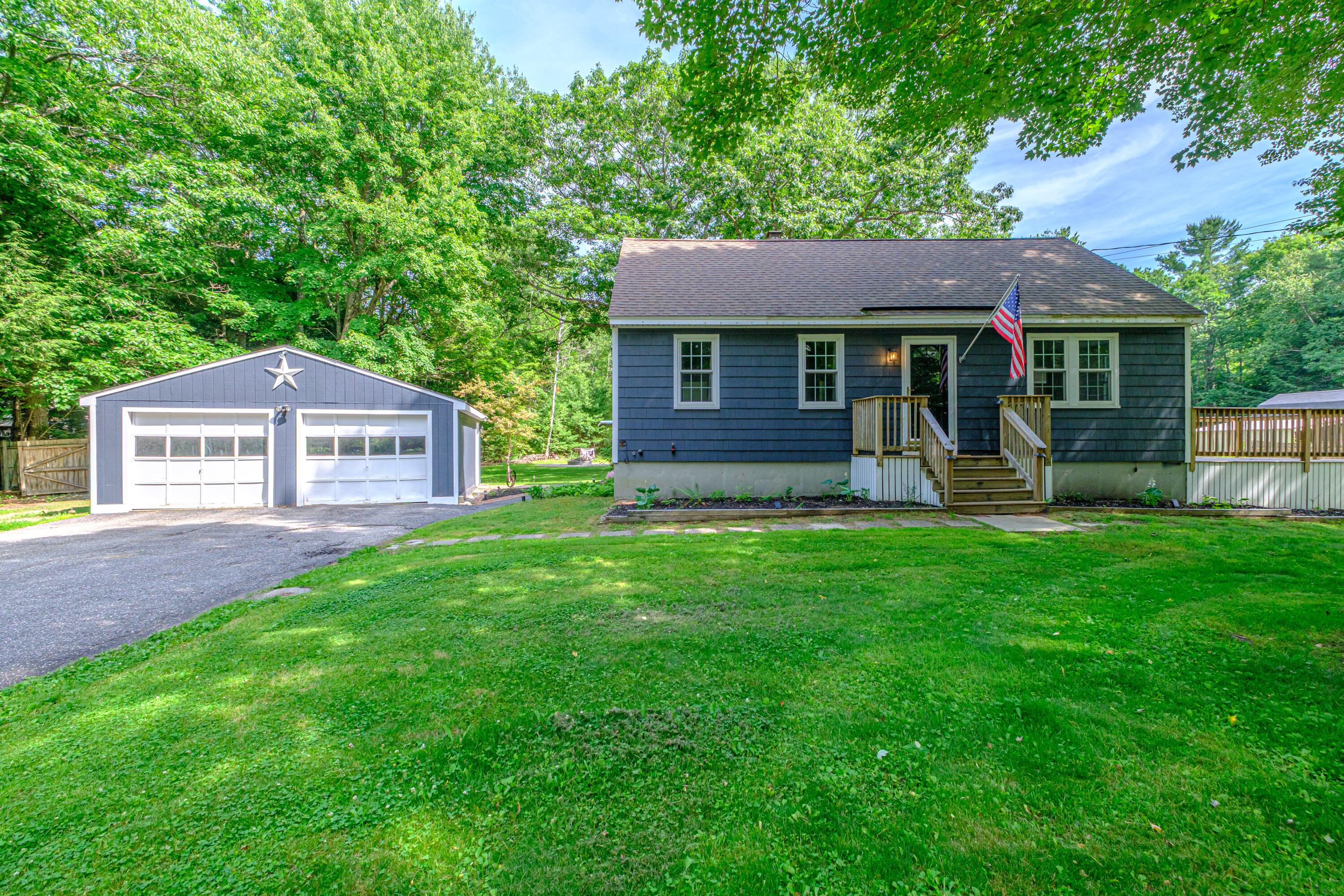 262 Holmes Road