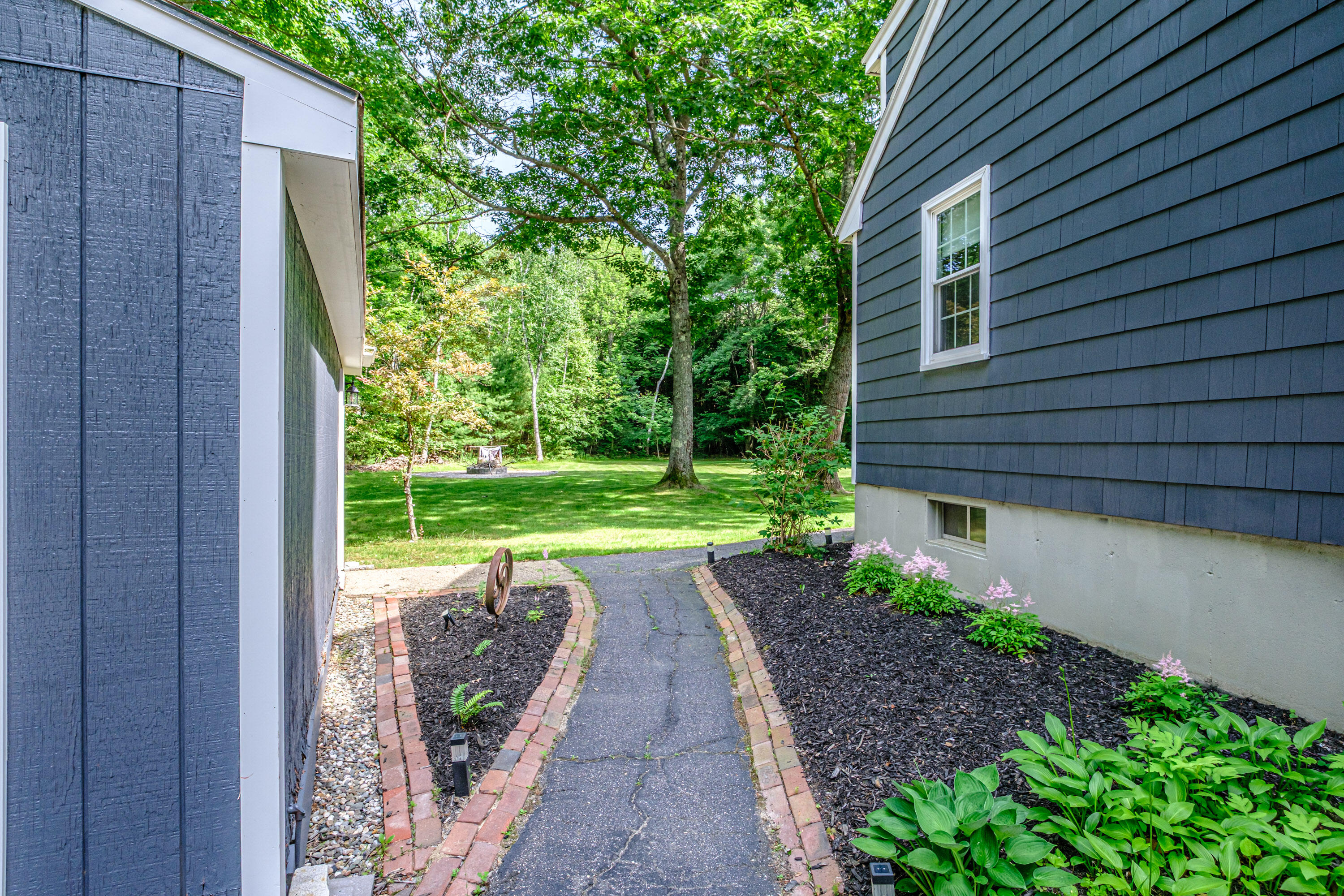 262 Holmes Road