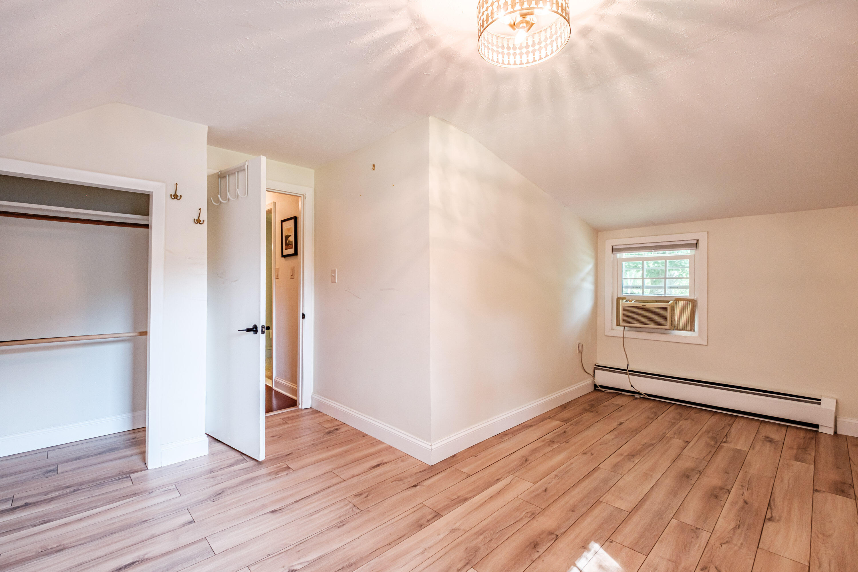 262 Holmes Road