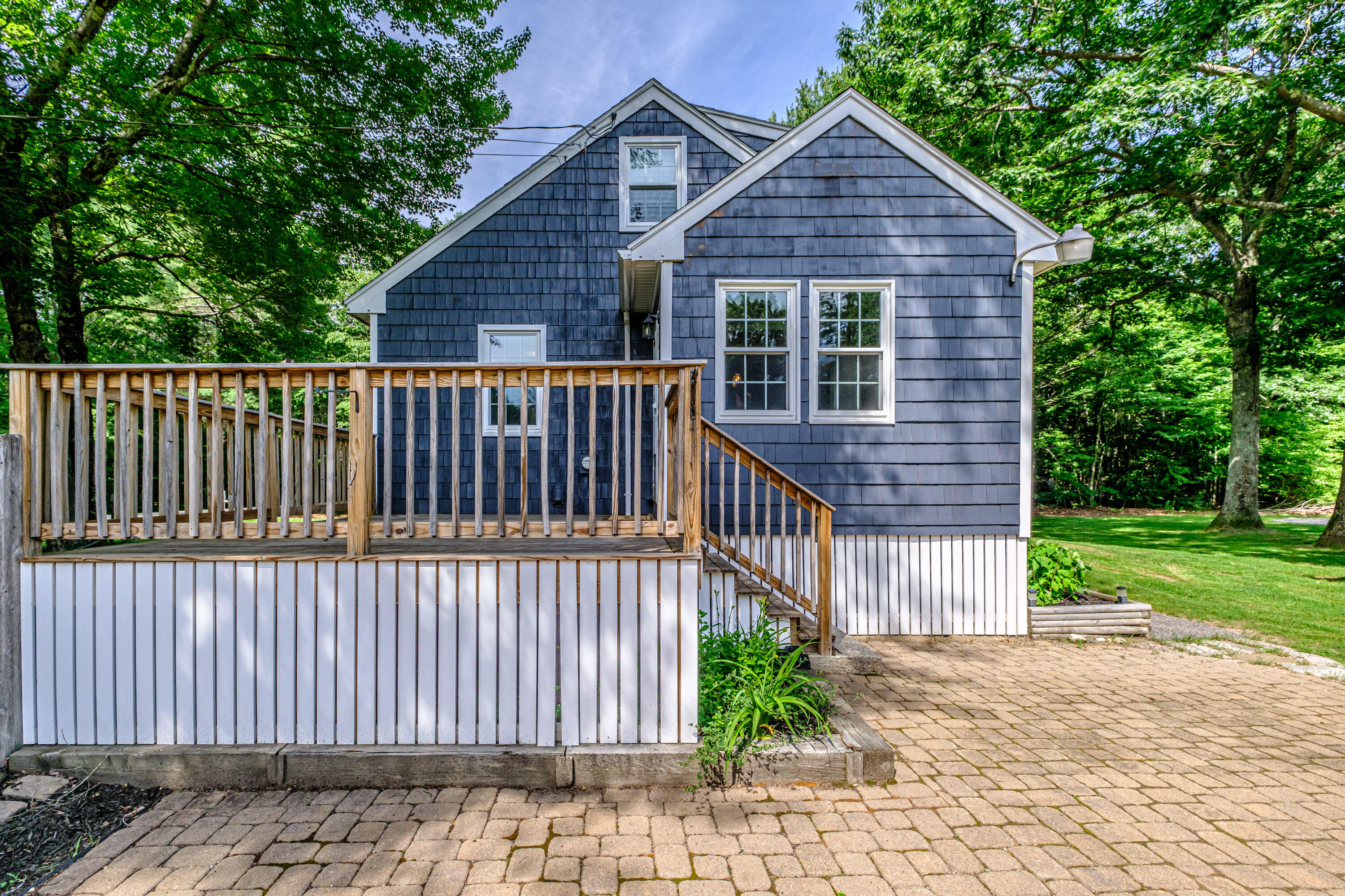 262 Holmes Road
