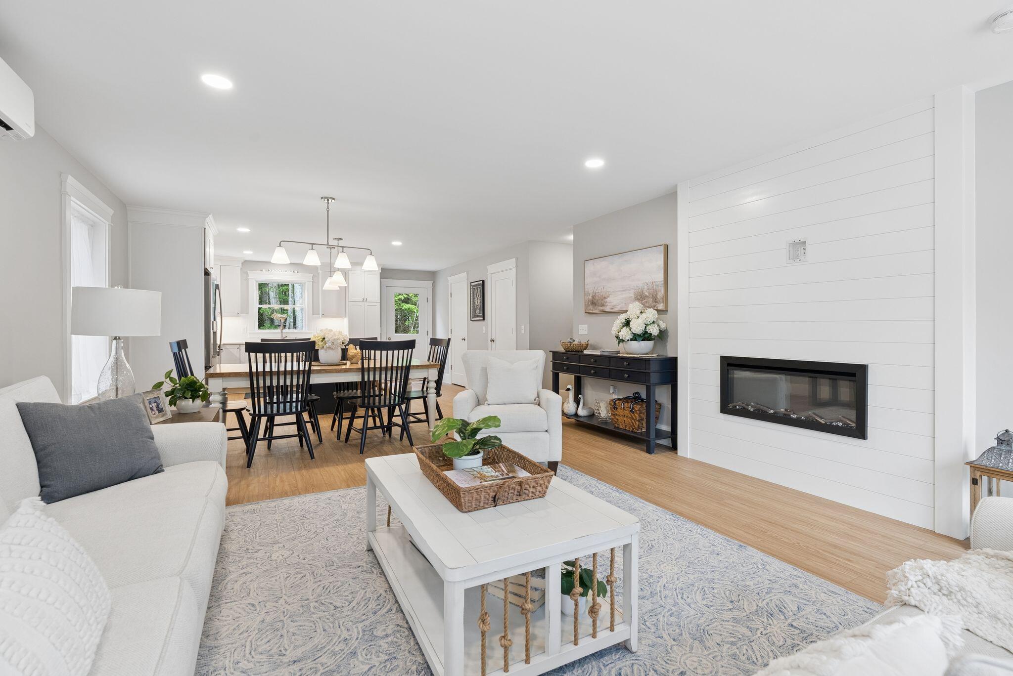 10 Creekside Court 10