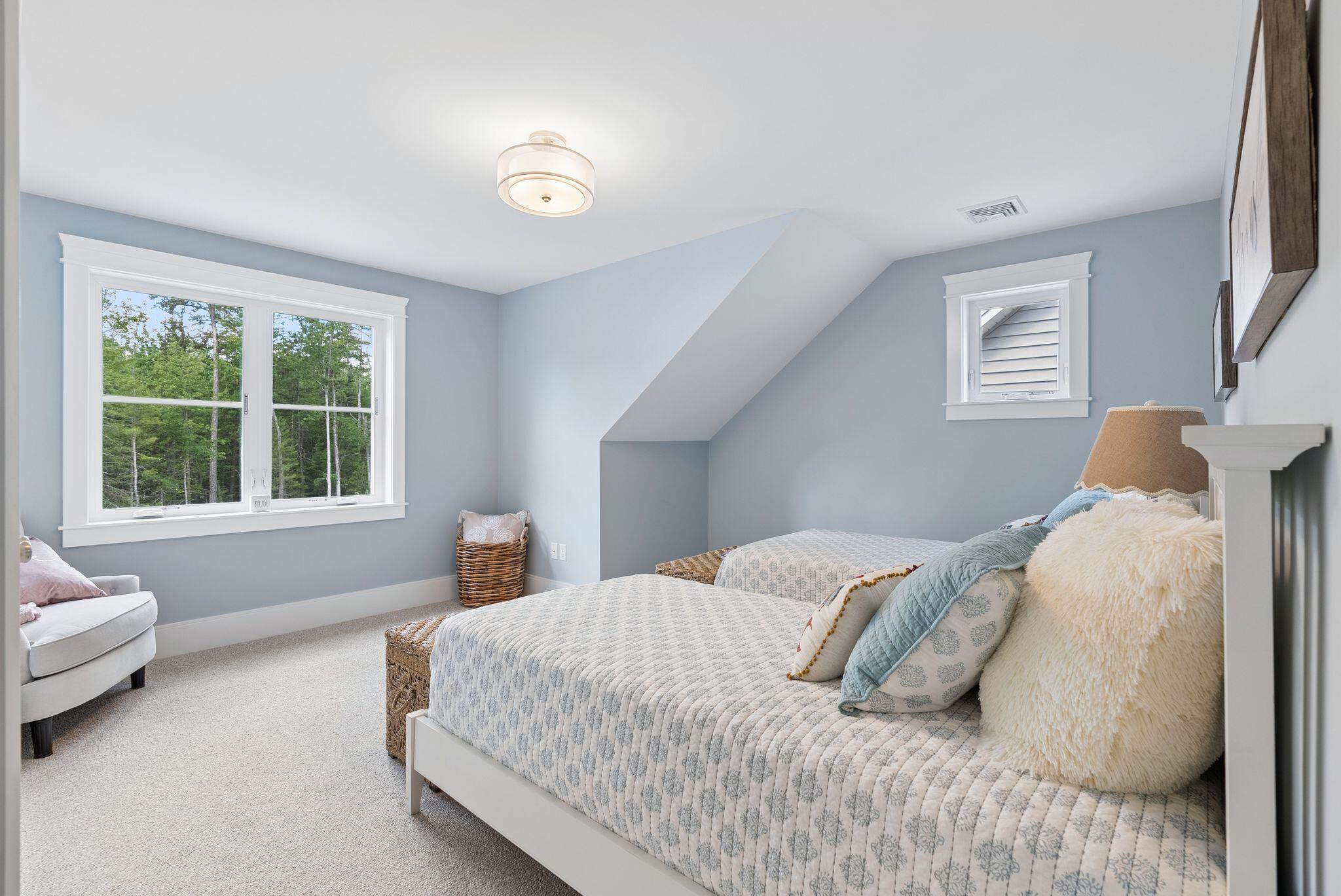 10 Creekside Court 10