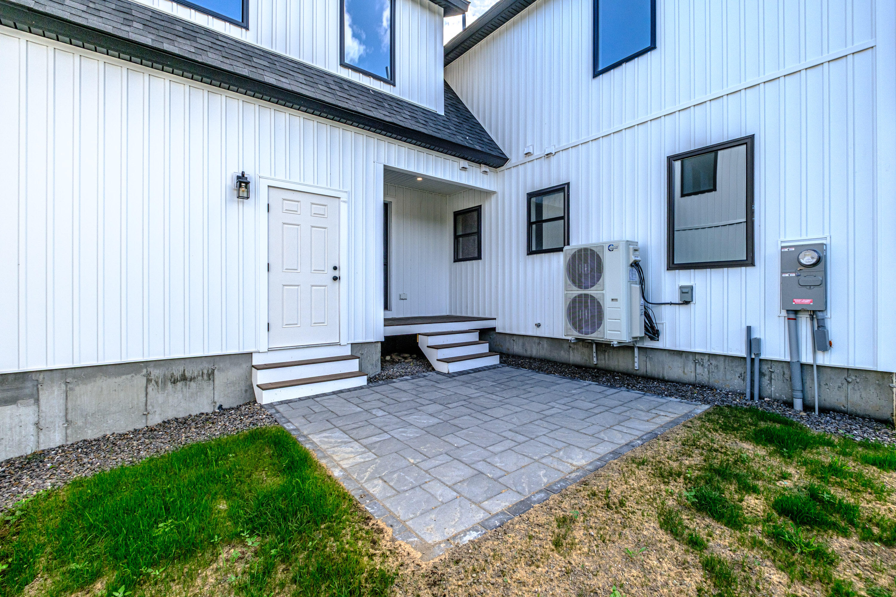 23 Fairway Commons Drive 6