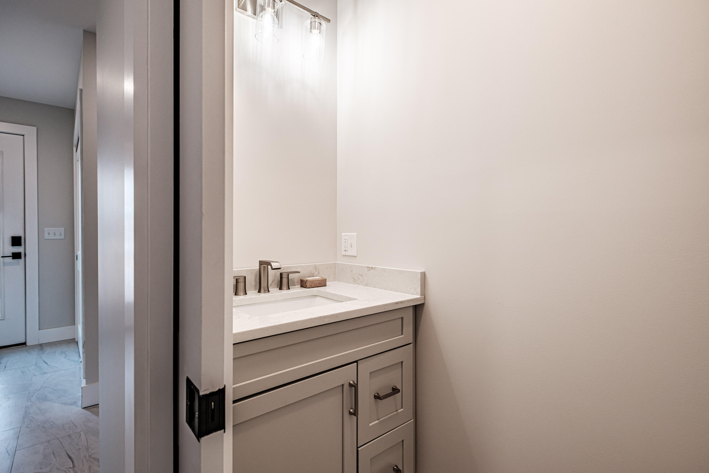 23 Fairway Commons Drive 6