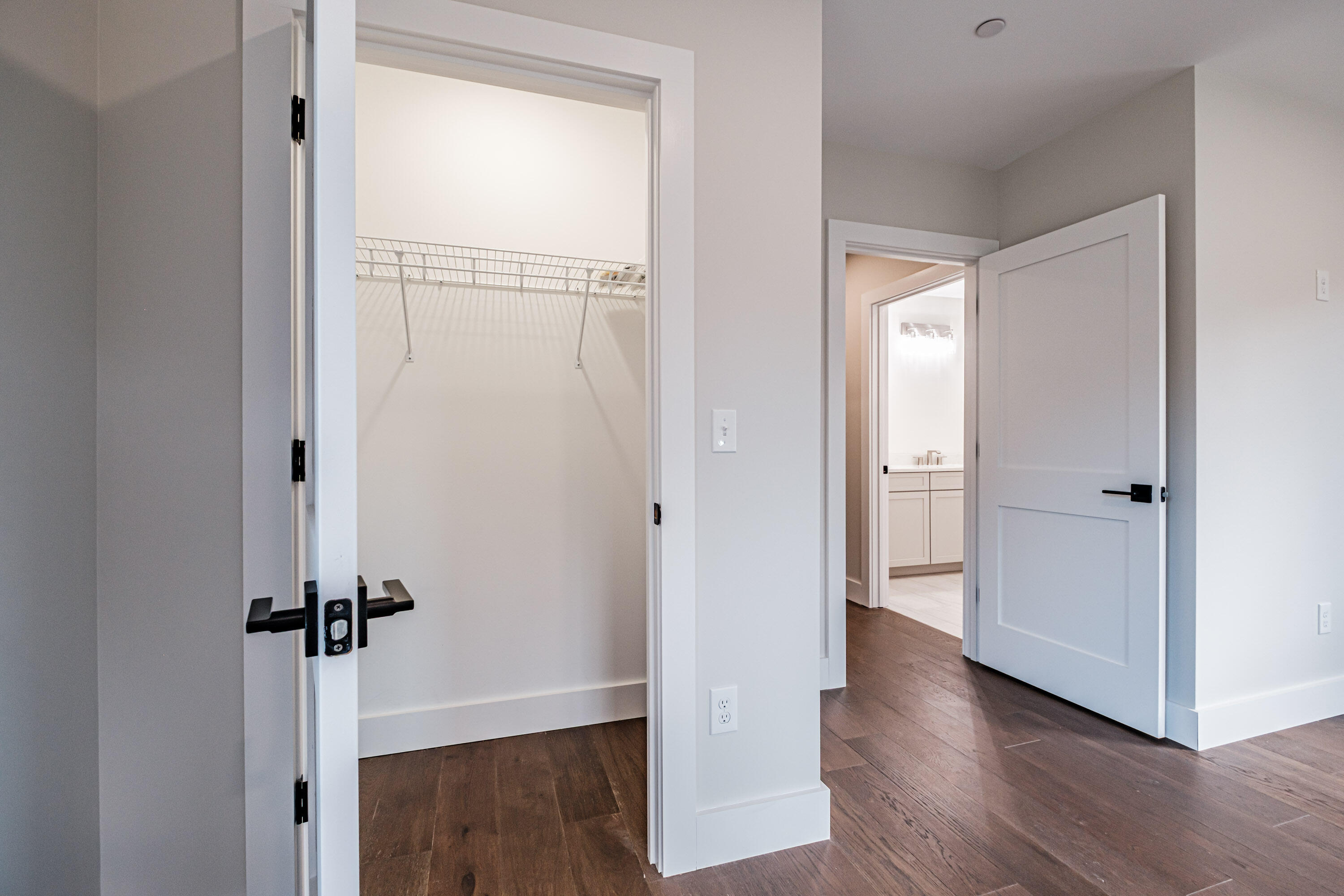 23 Fairway Commons Drive 6