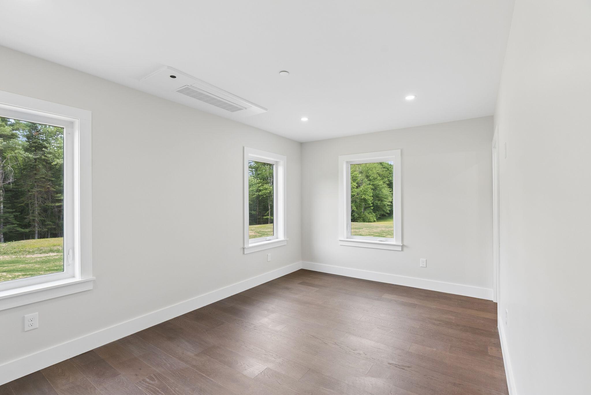 23 Fairway Commons Drive 6