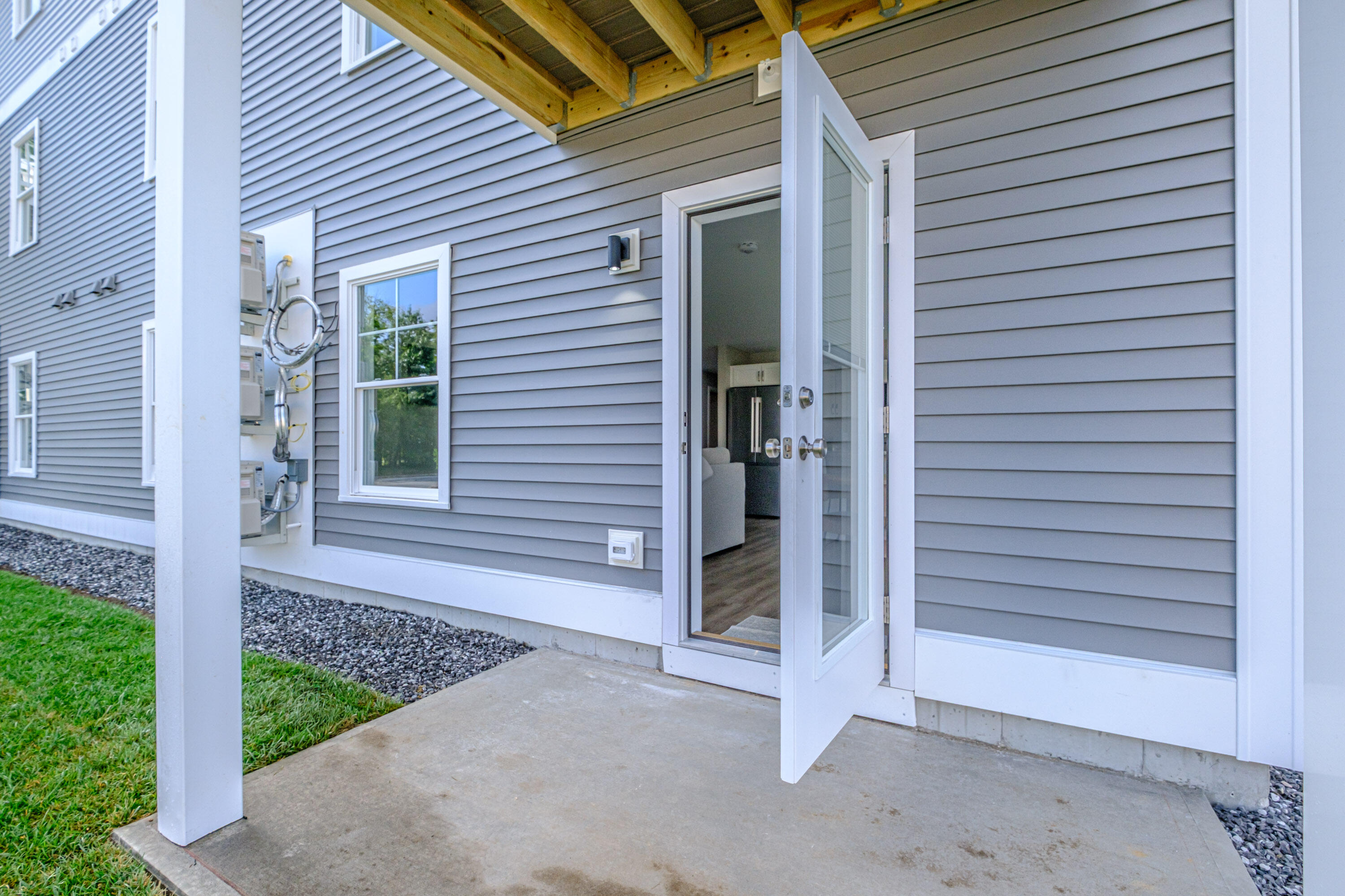 10 Stillwater Drive 1127