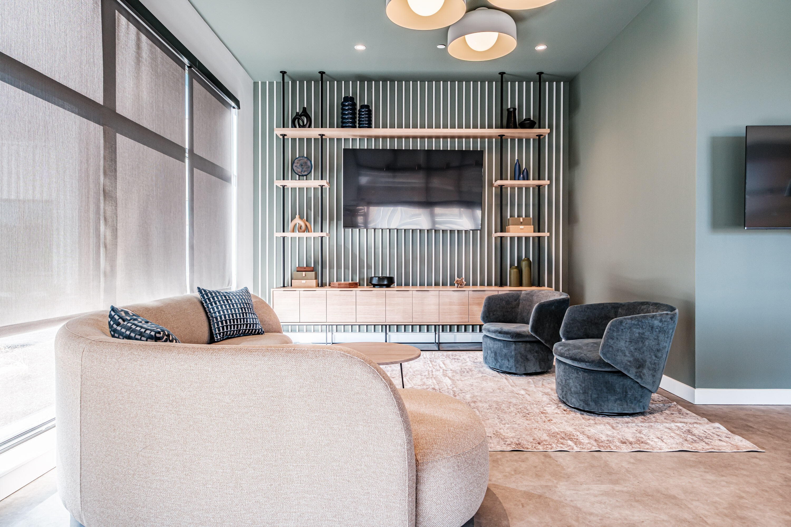 1 Cross Street 328