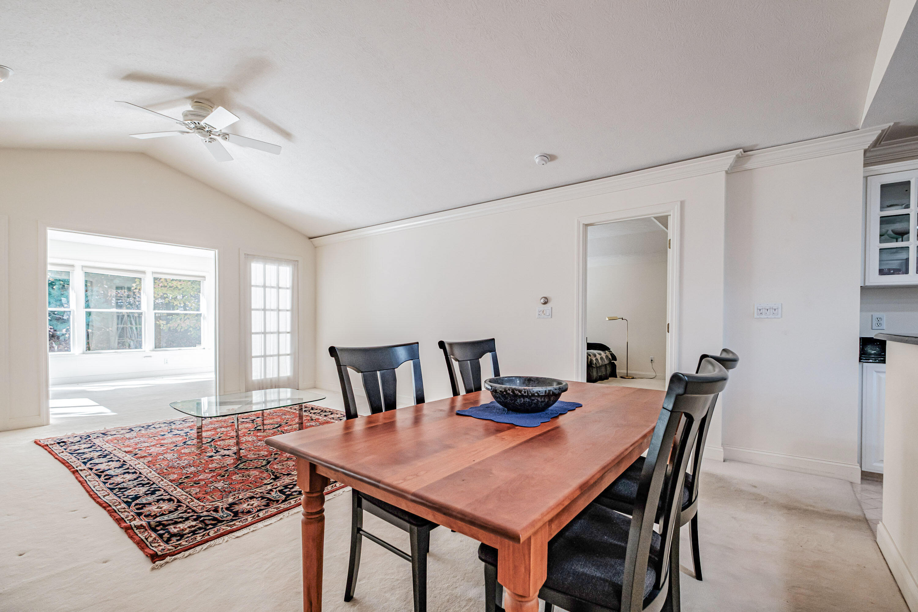 76 Atrium Way 76