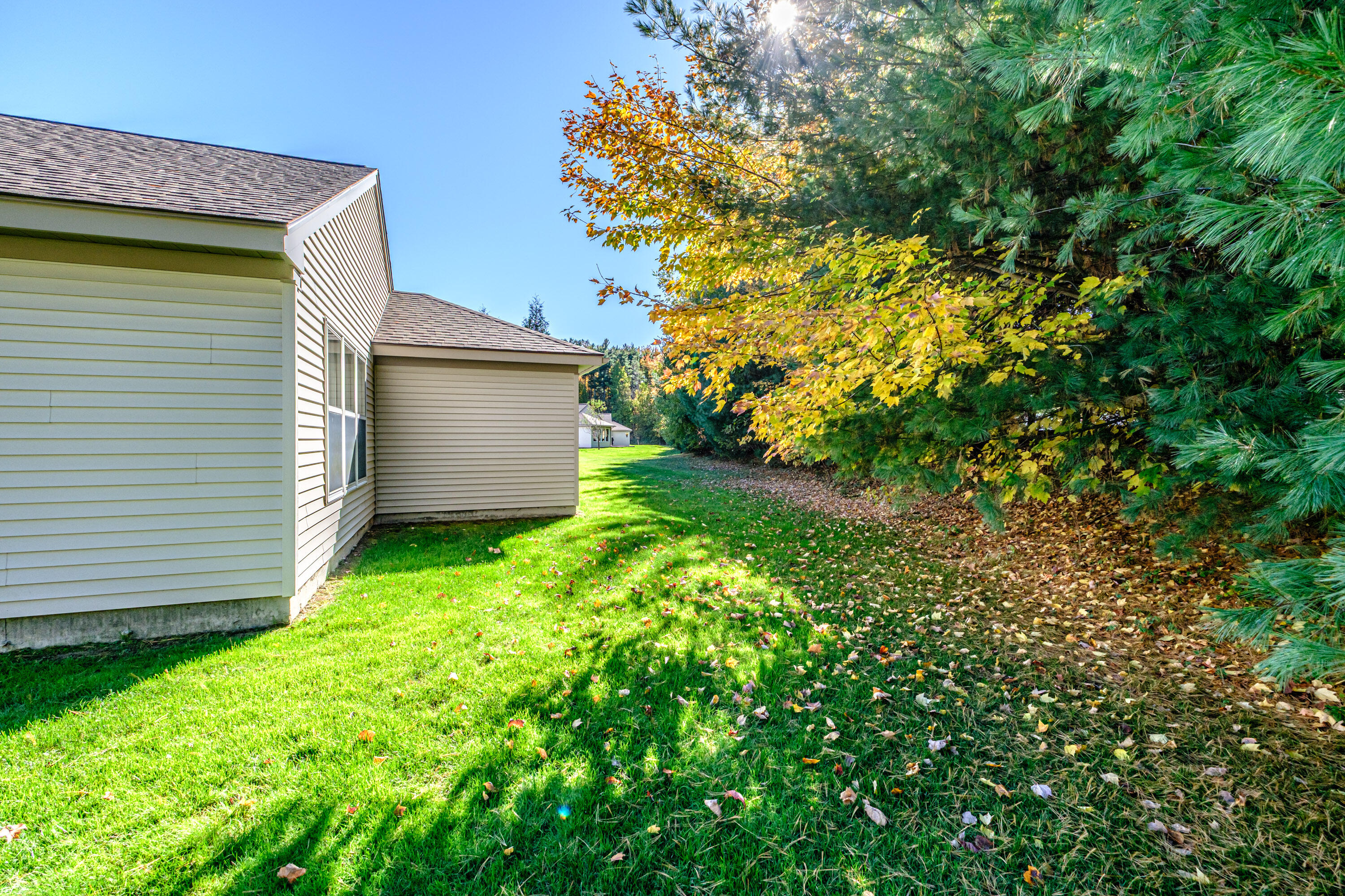 76 Atrium Way 76
