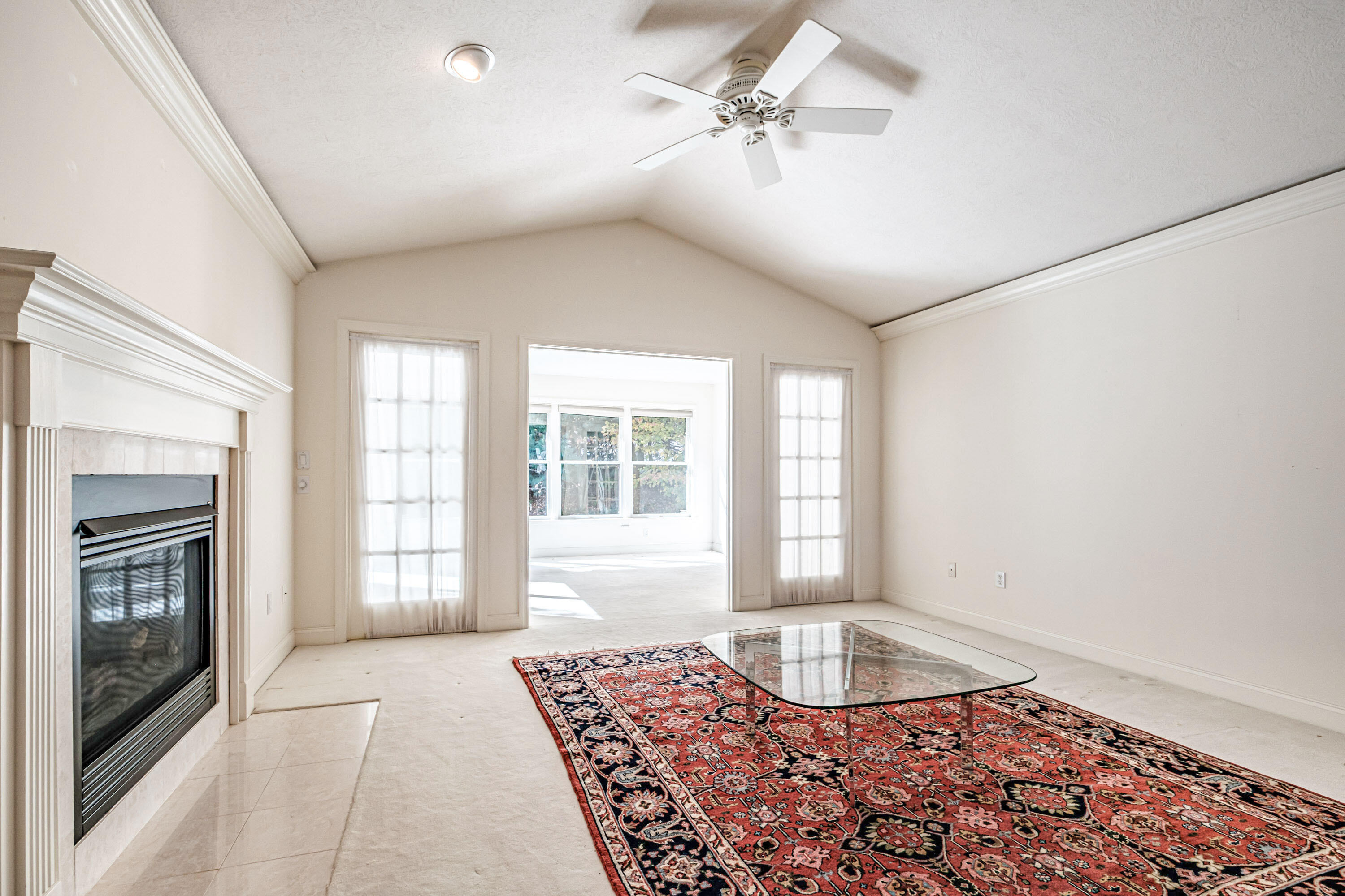 76 Atrium Way 76