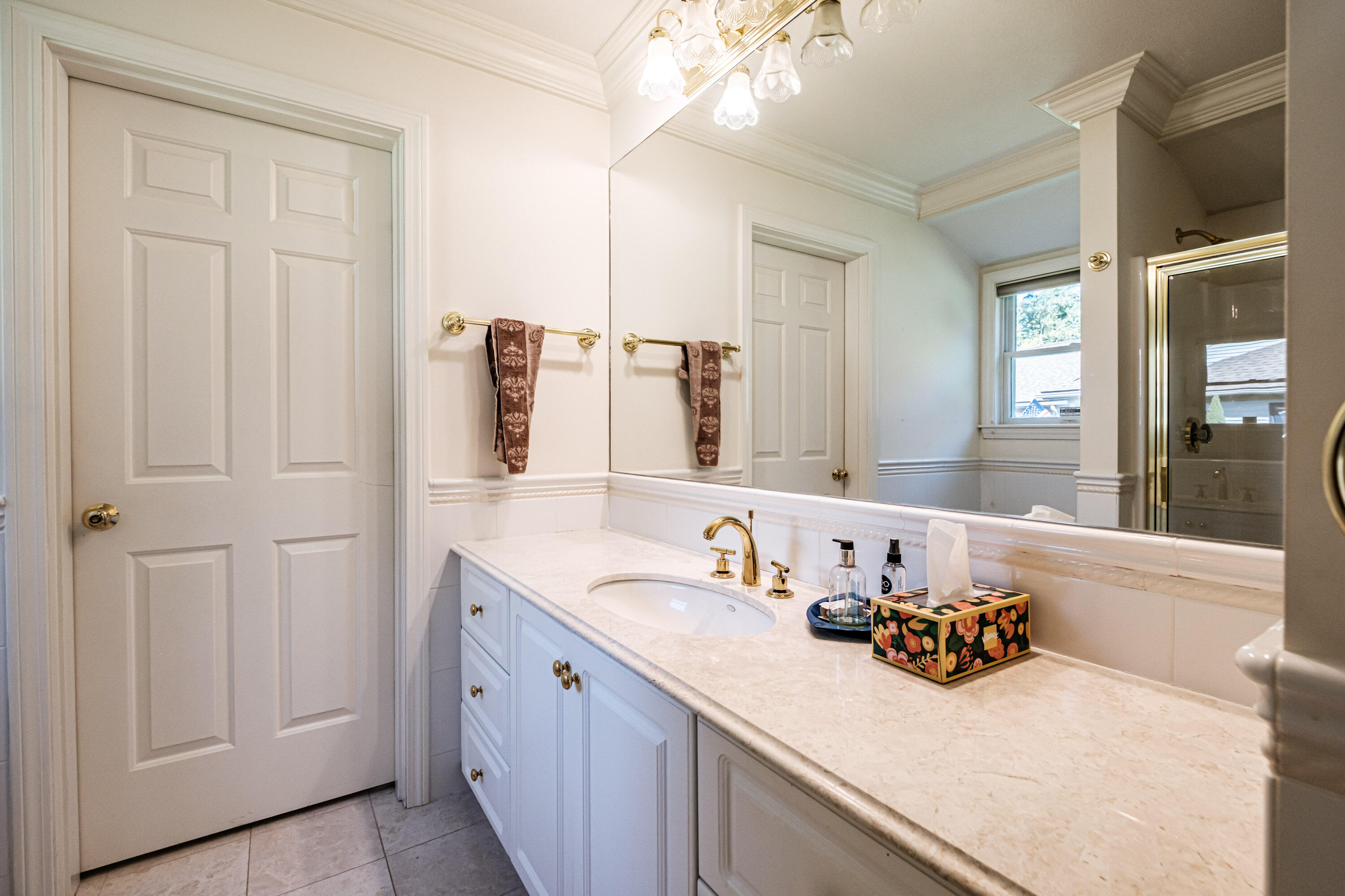 76 Atrium Way 76
