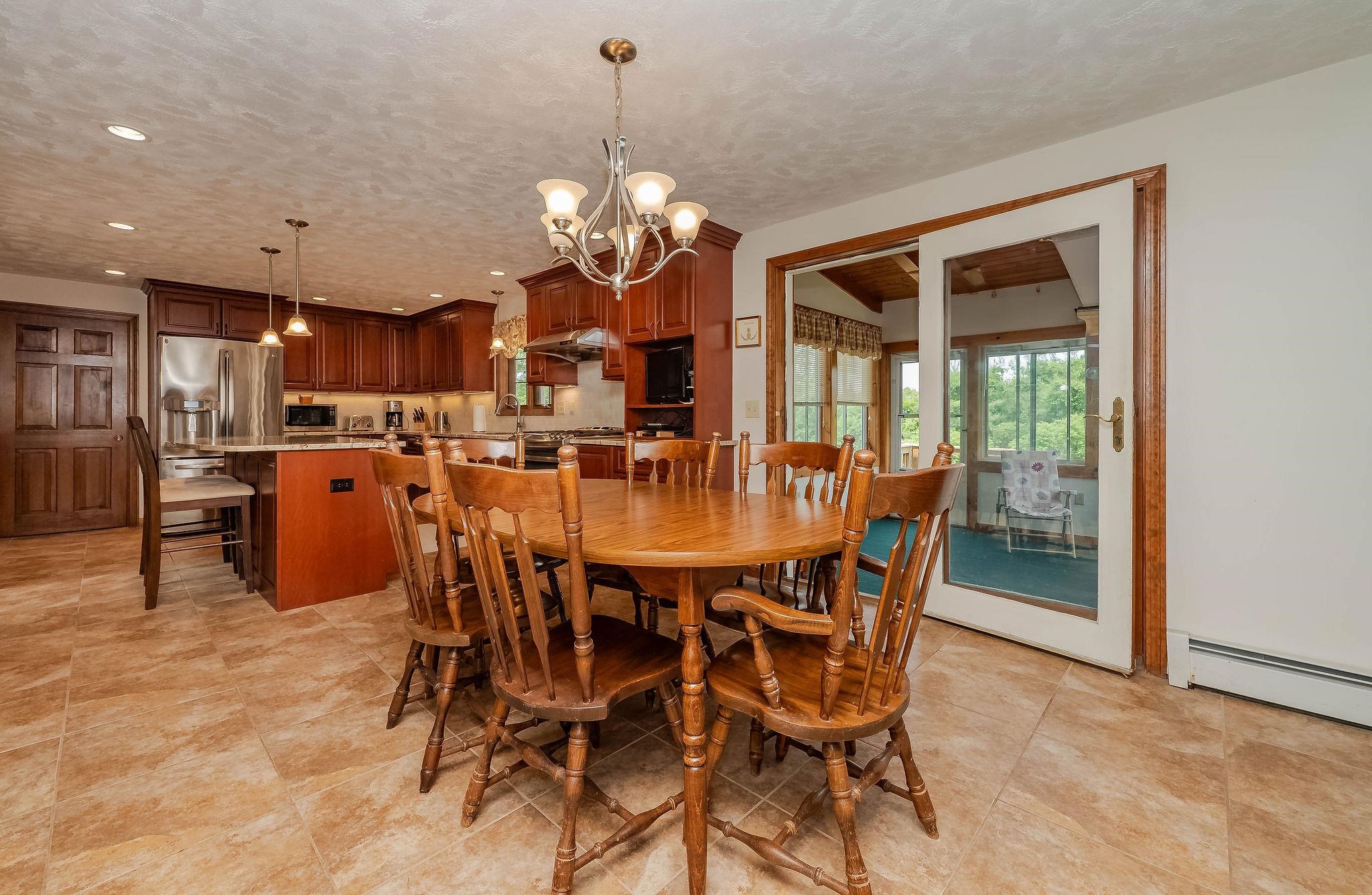 10 Jason Drive