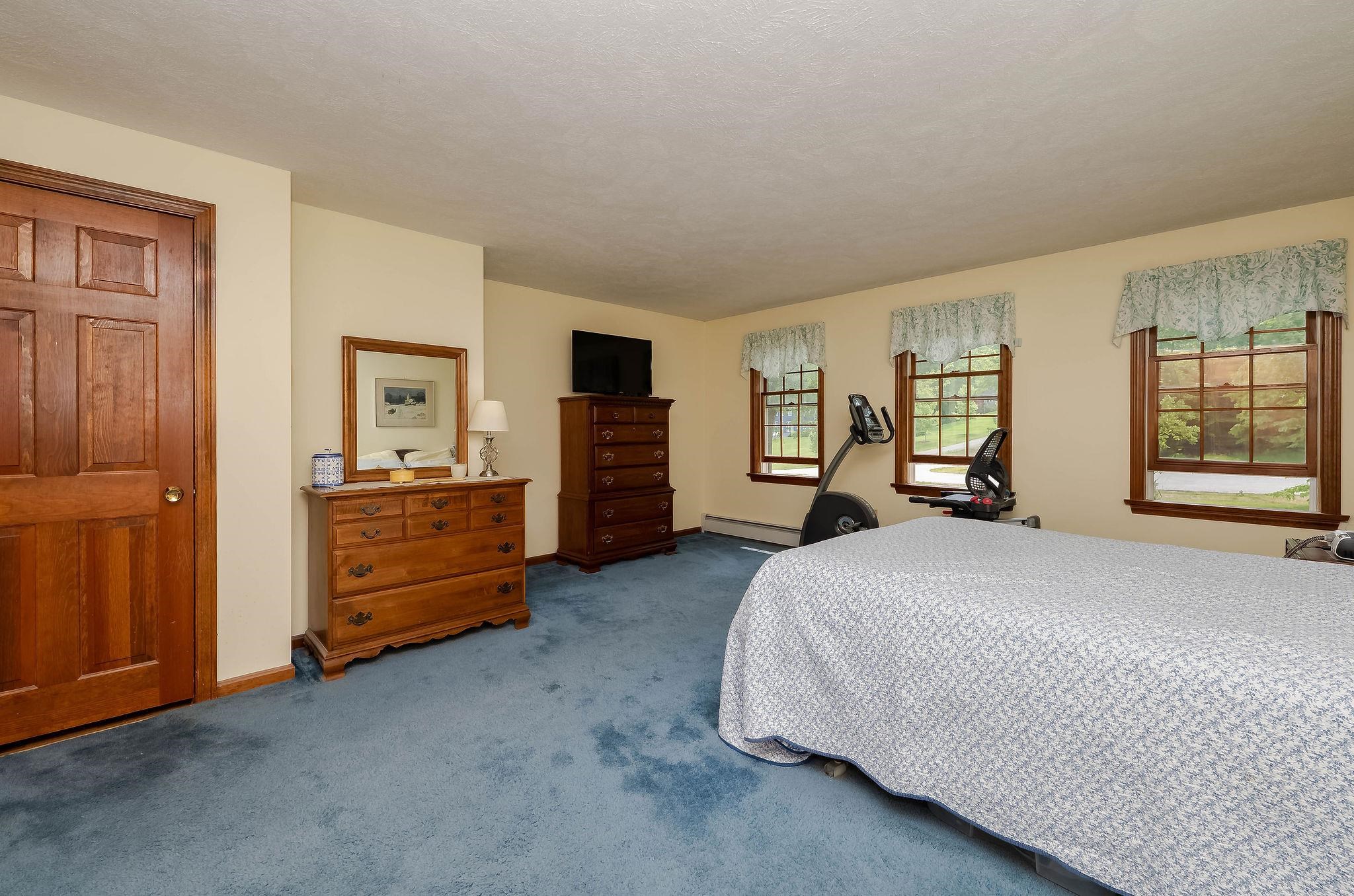 10 Jason Drive