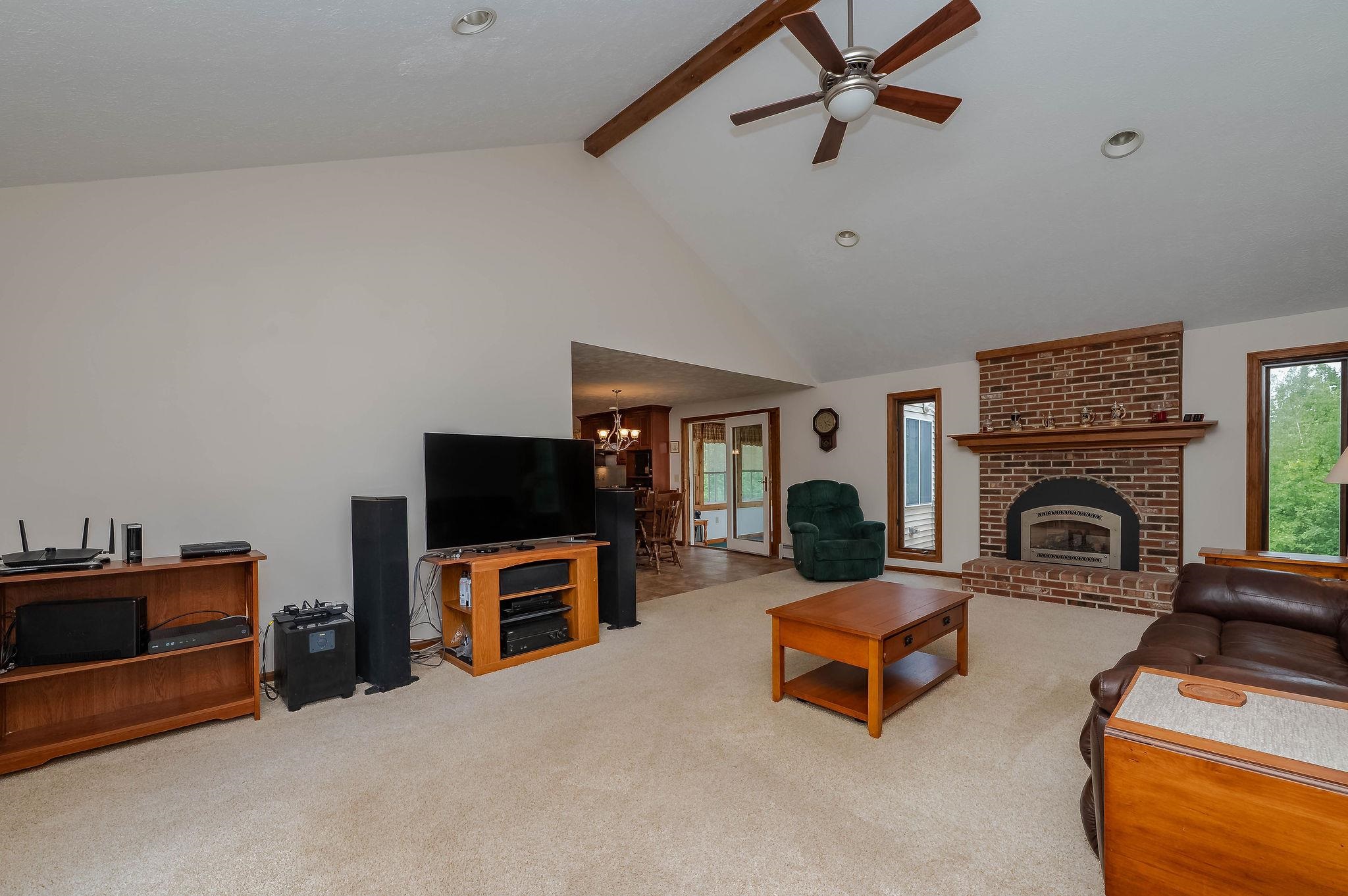 10 Jason Drive