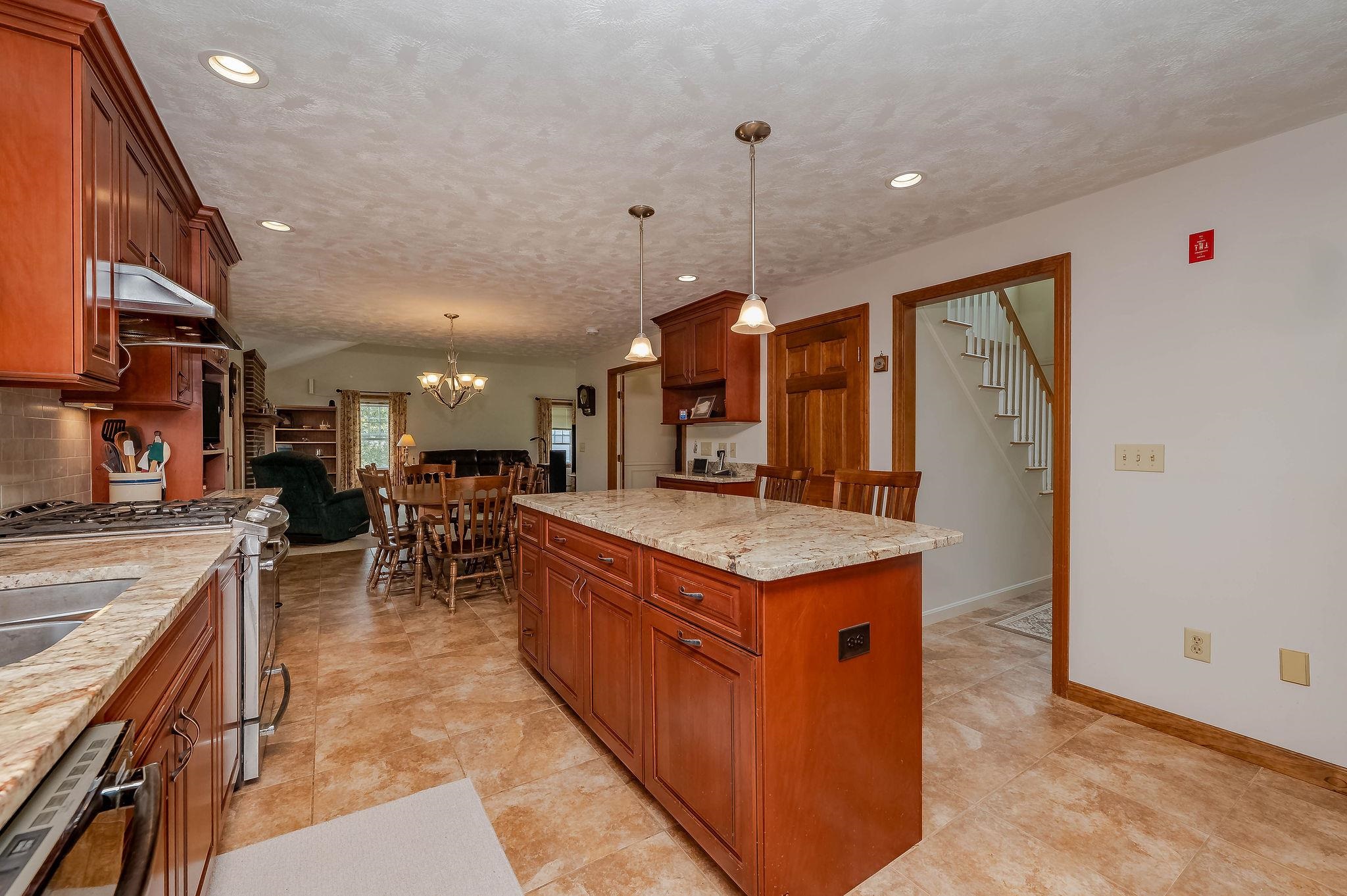 10 Jason Drive