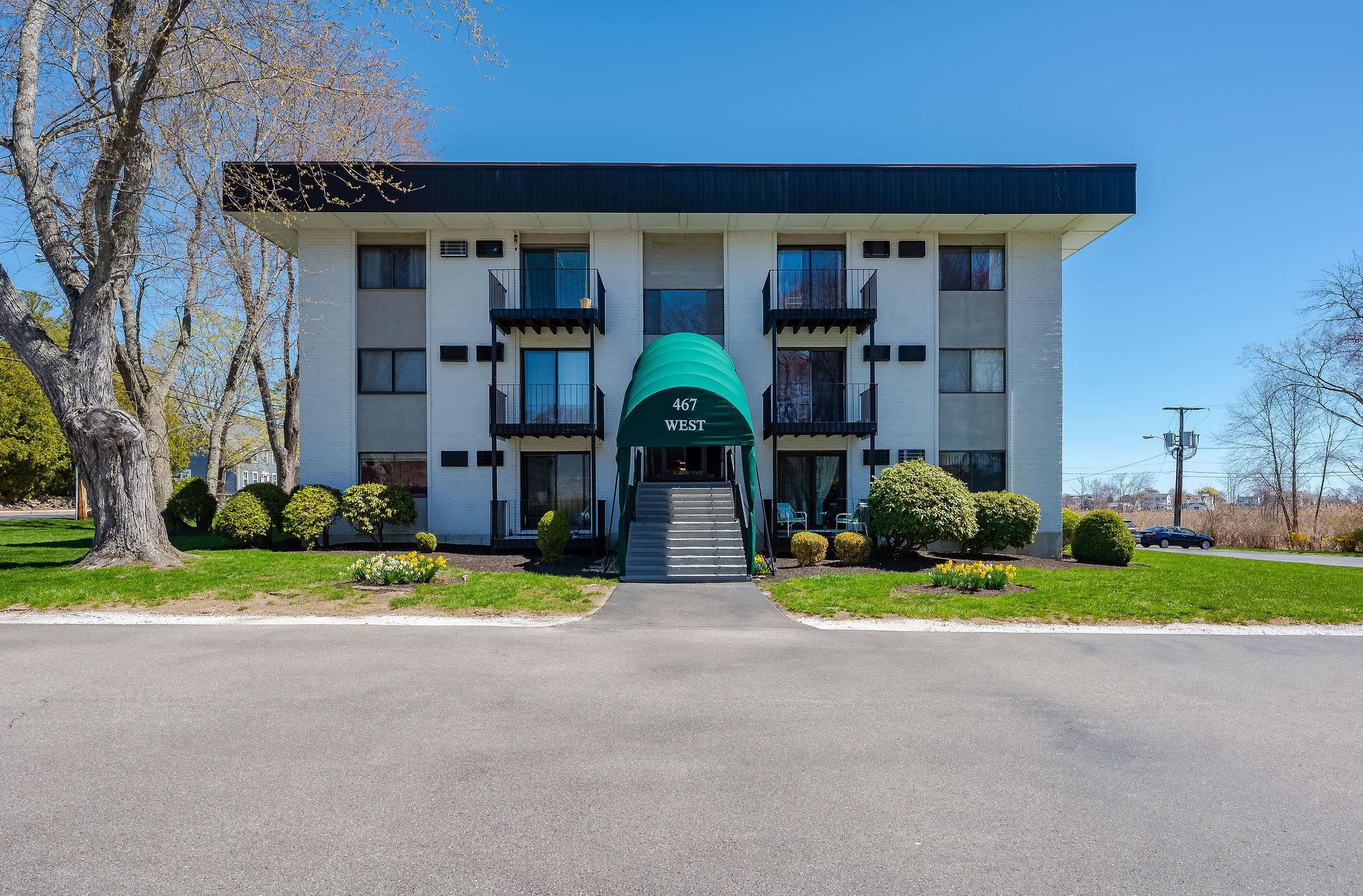 467 High Street Unit: 11