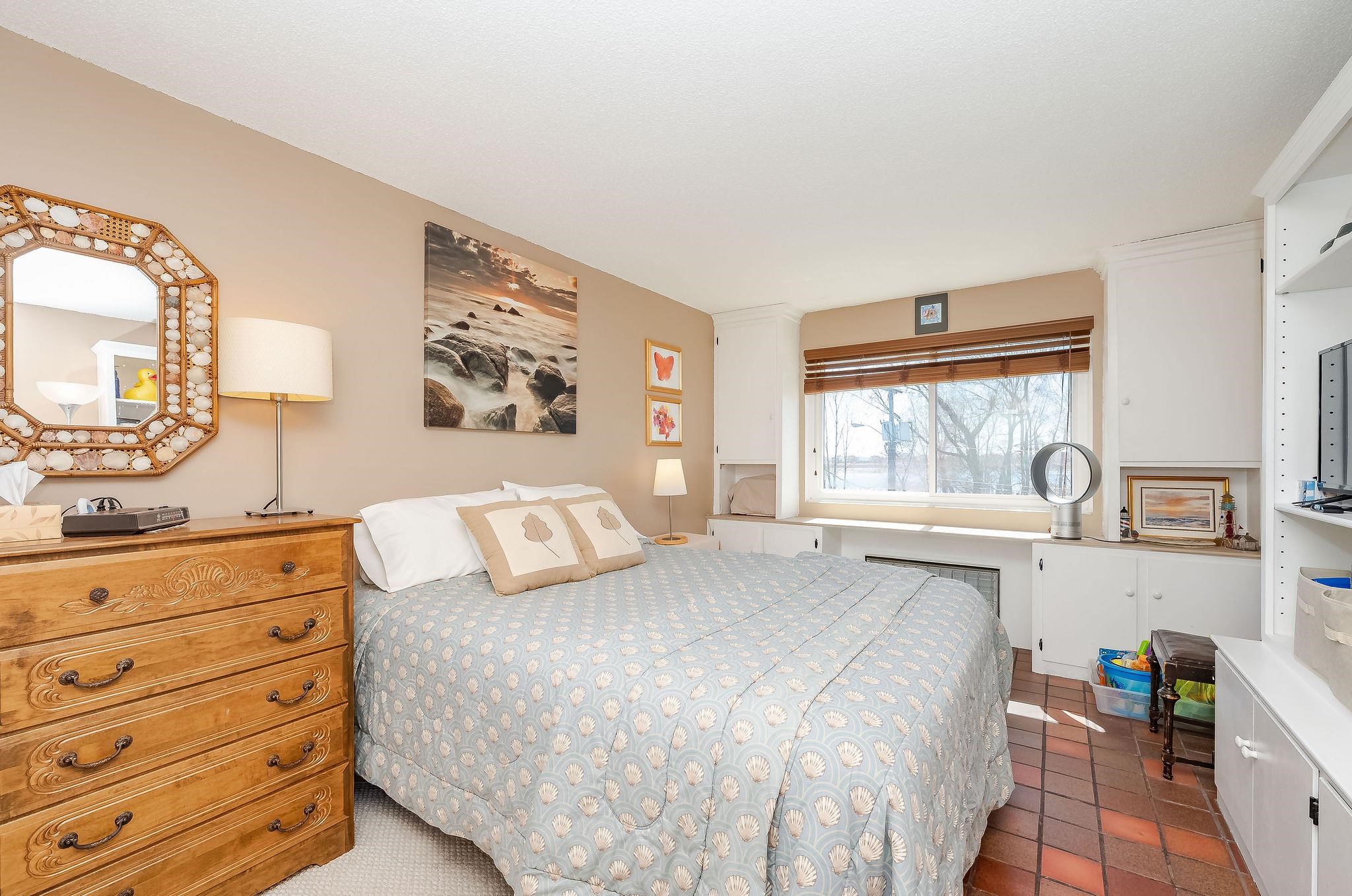 467 High Street Unit: 11