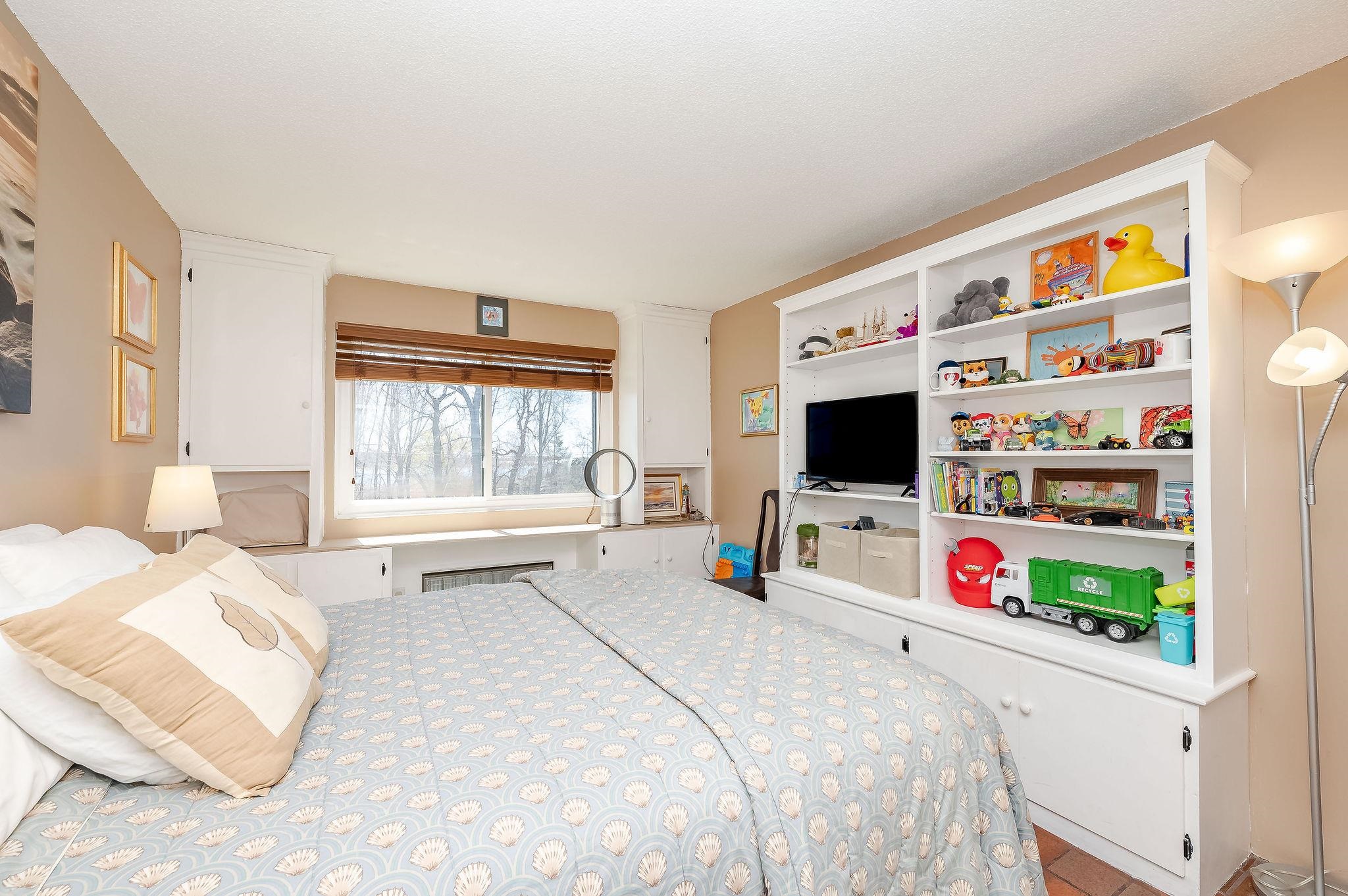 467 High Street Unit: 11