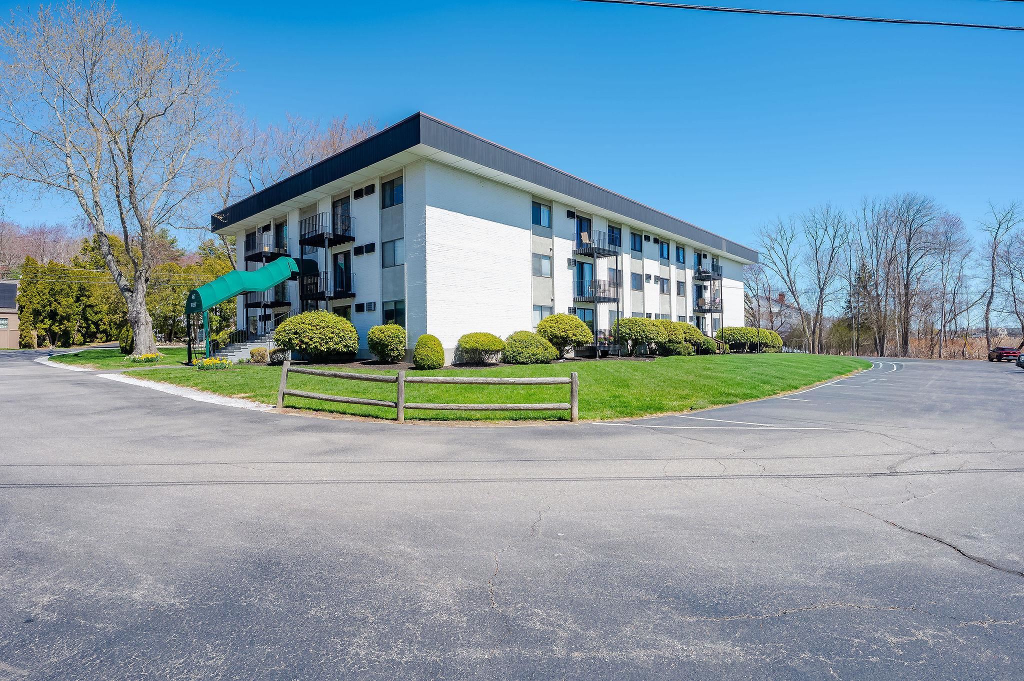 467 High Street Unit: 11