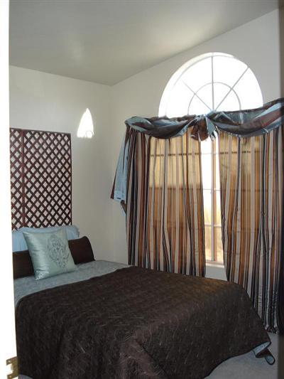 2976 W Laquila Aerie