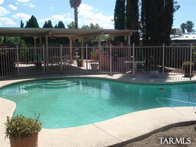 7681 N Casimir Pulaski Avenue