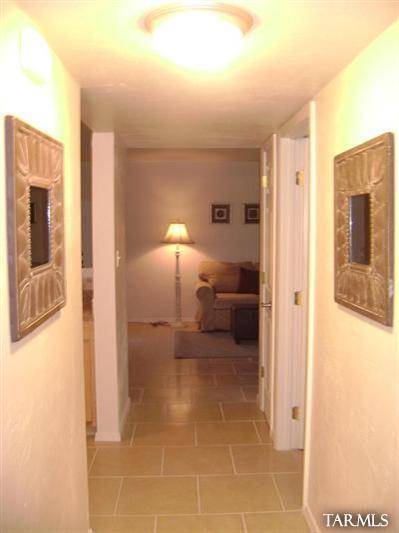 831 S Beverly Avenue